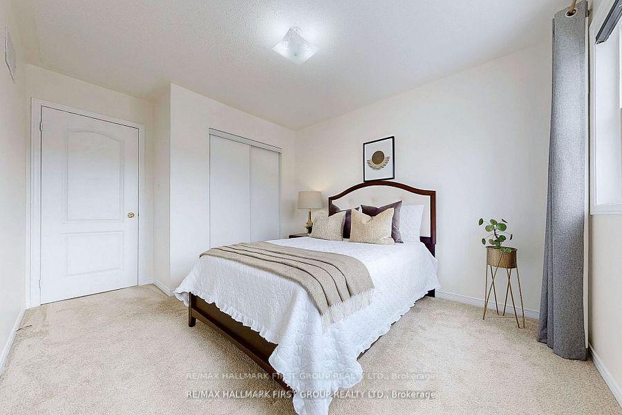 Photo 25 of 120 Candlebrook Drive, Whitby, Pringle Creek — HOMEH