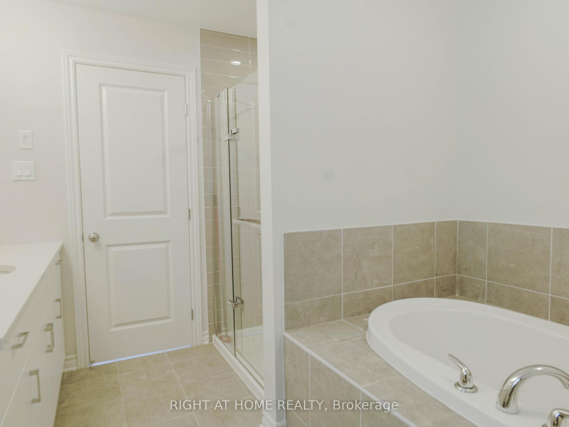 Photo 18 of 531 Sonmarg Crescent, Ottawa, Barrhaven - Half Moon Bay — HOMEH