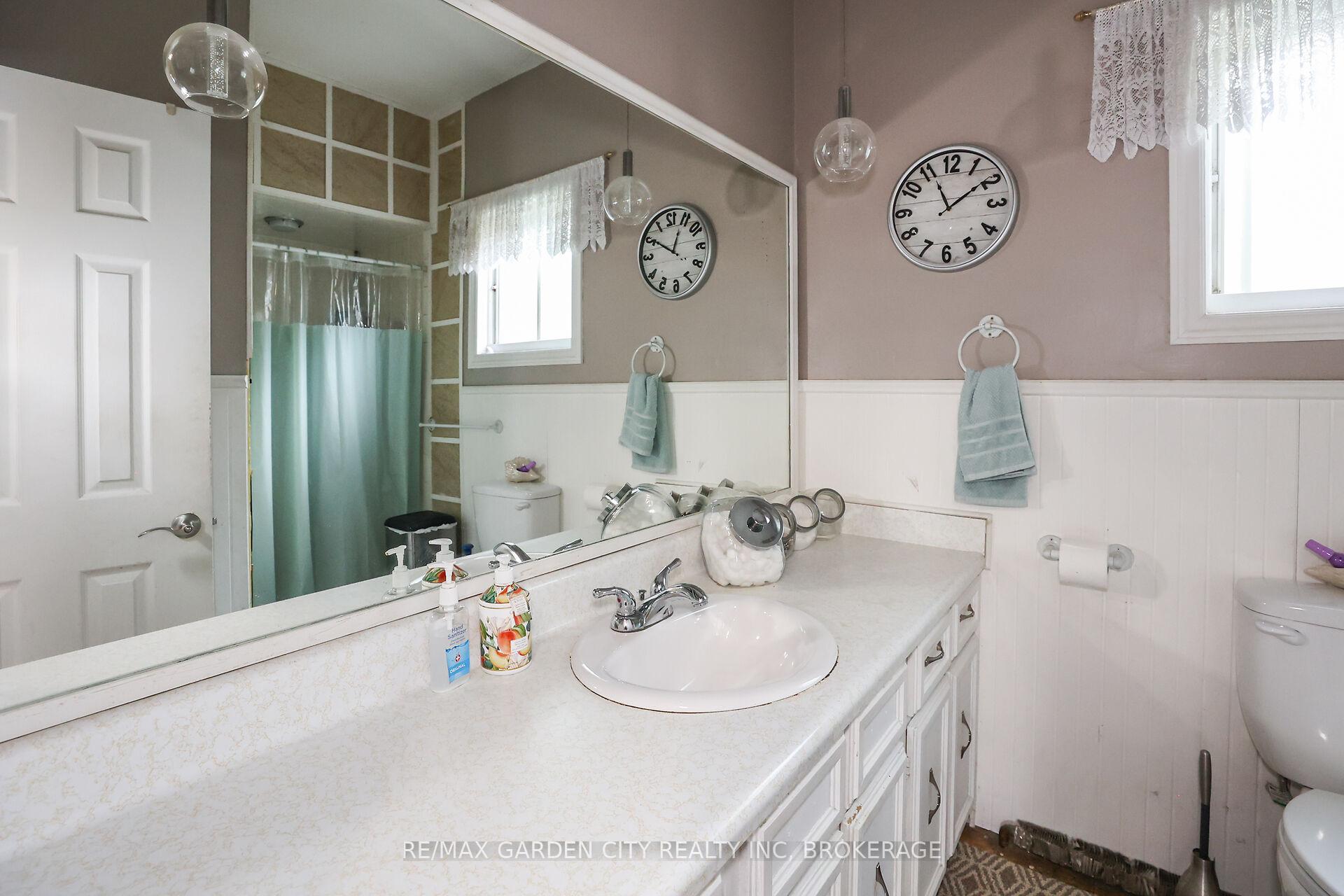Photo 29 of 543 King Street, Welland, Lincoln/Crowland — HOMEH