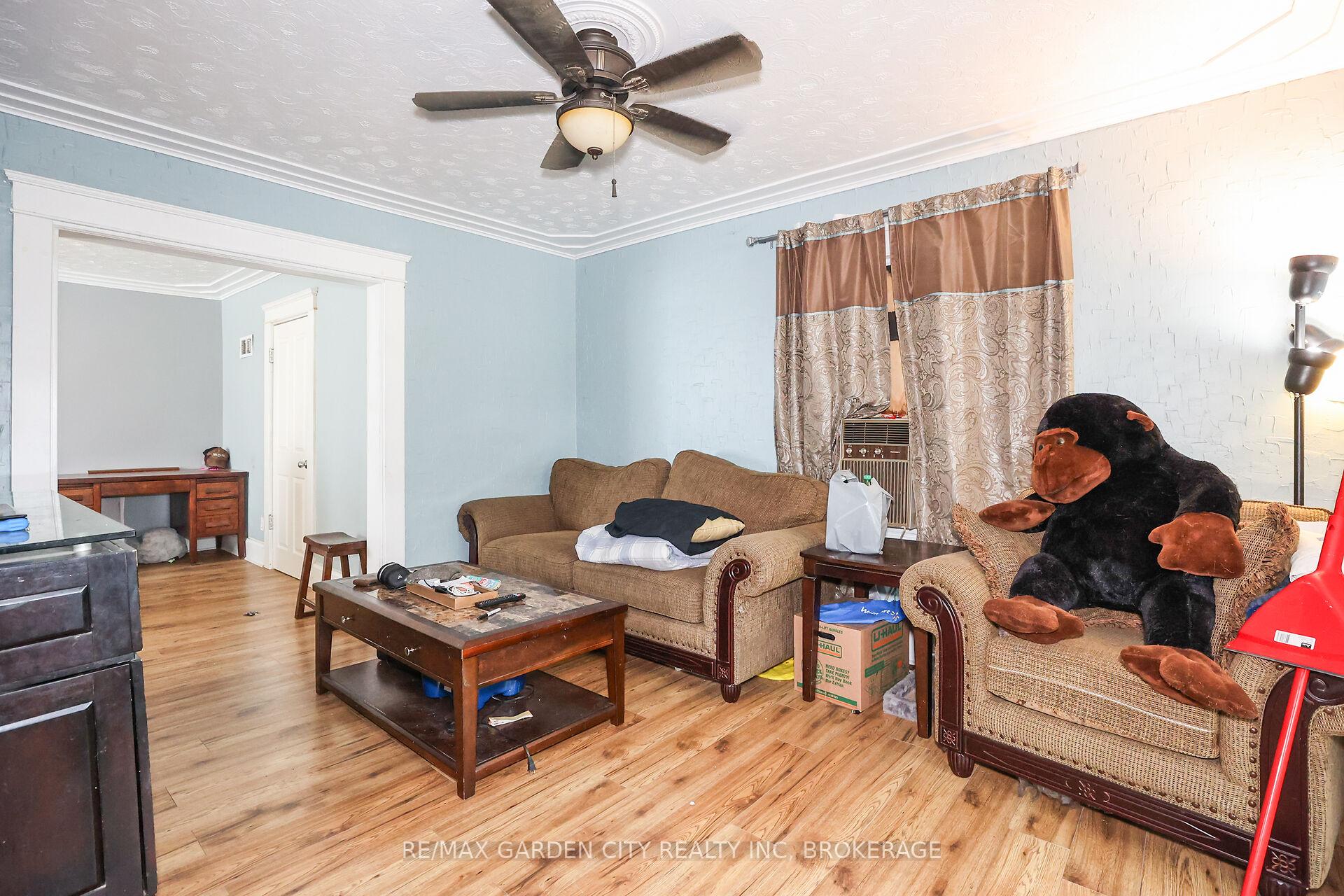 Photo 6 of 539 King Street, Welland, Lincoln/Crowland — HOMEH