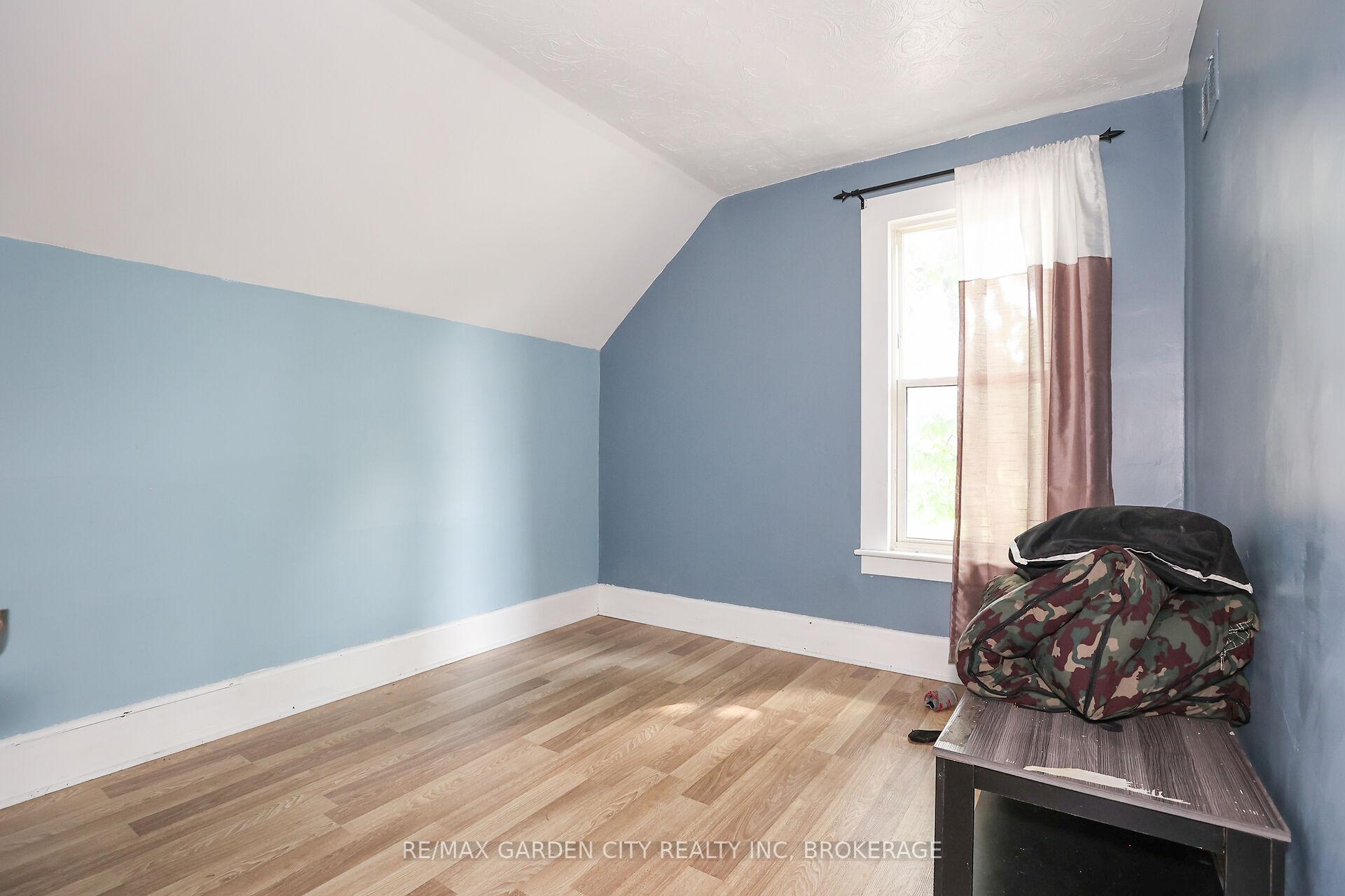 Photo 18 of 539 King Street, Welland, Lincoln/Crowland — HOMEH
