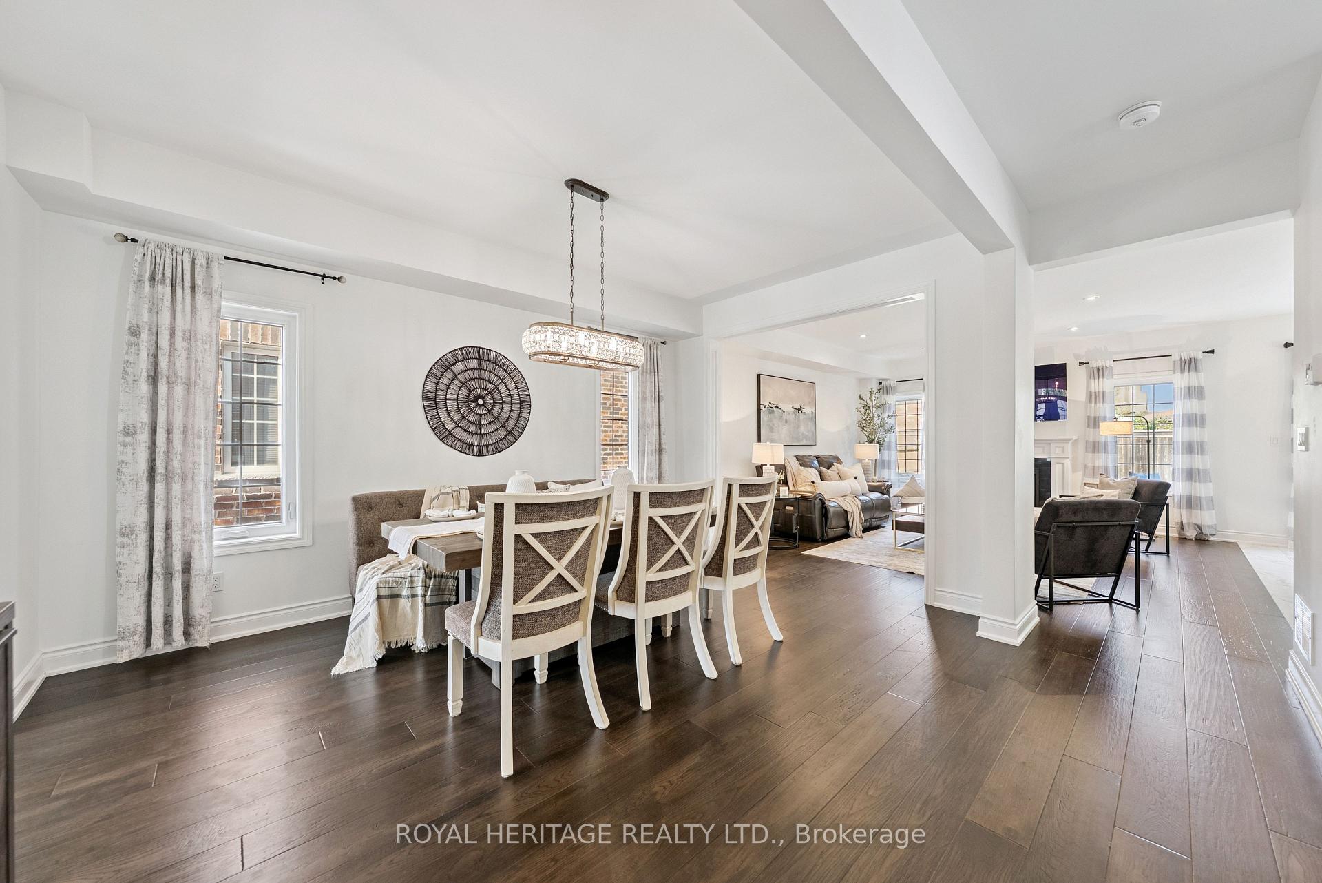 Photo 7 of 49 St Augustine Drive, Whitby, Brooklin — HOMEH