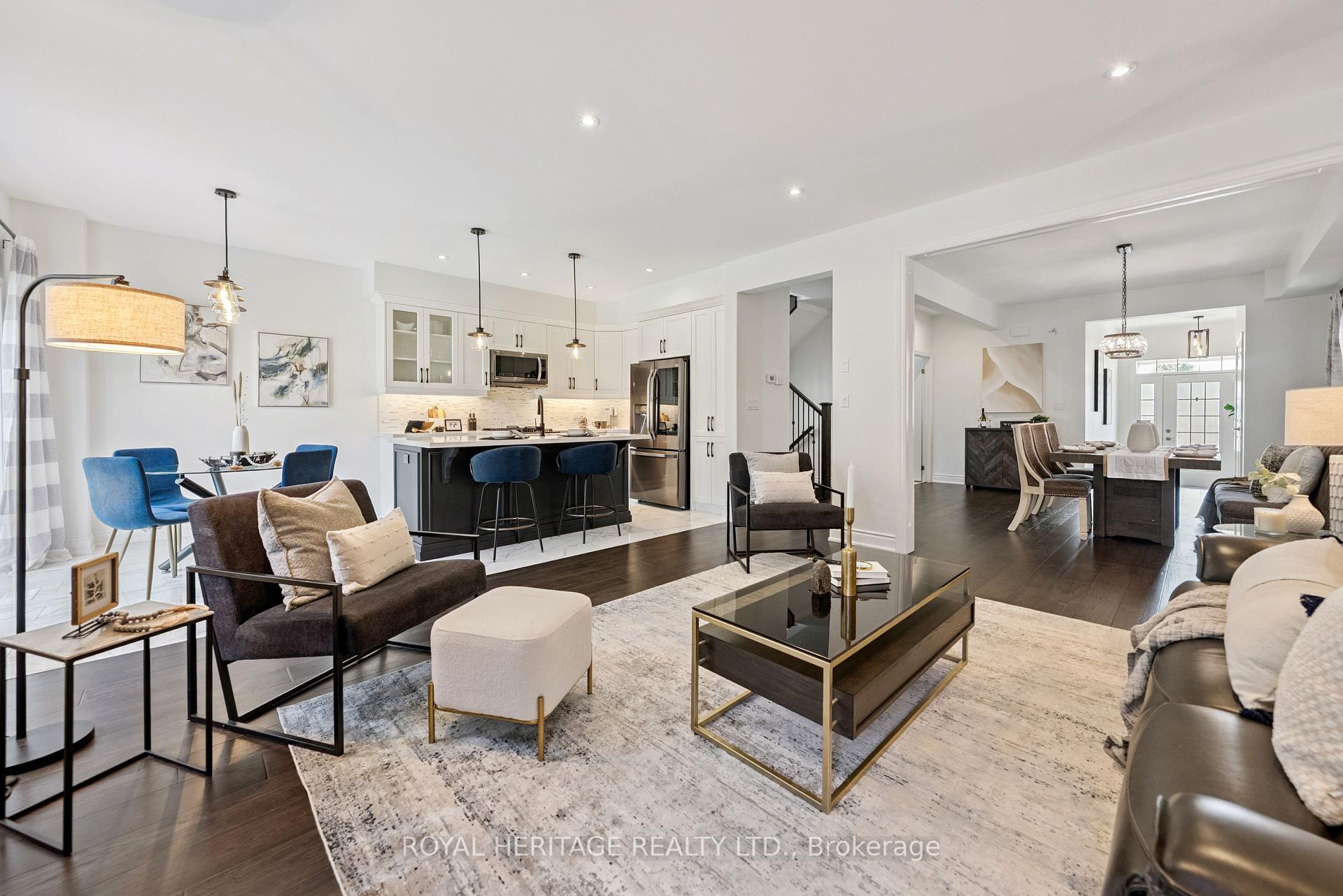 Photo 11 of 49 St Augustine Drive, Whitby, Brooklin — HOMEH