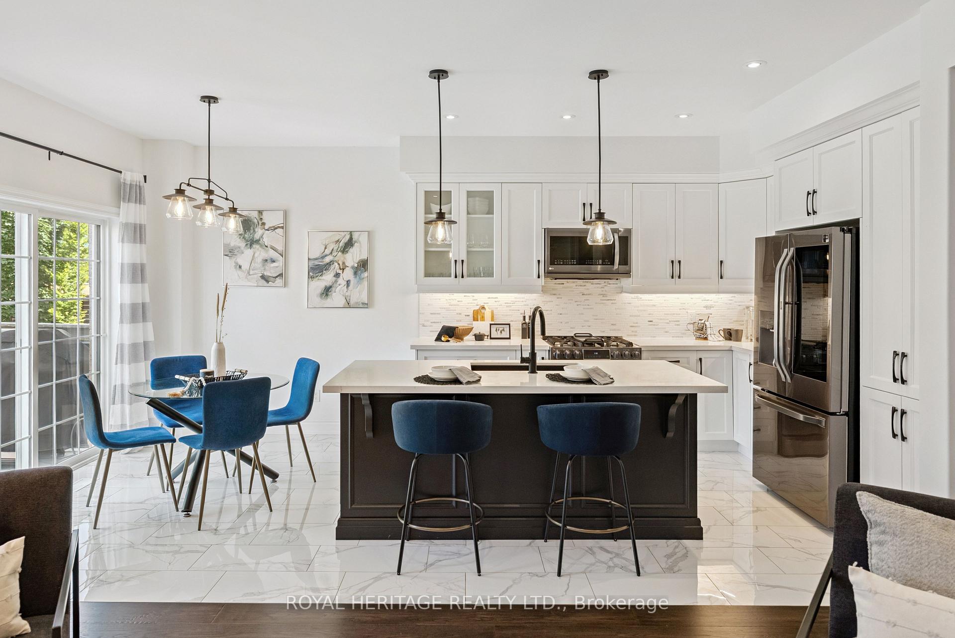 Photo 12 of 49 St Augustine Drive, Whitby, Brooklin — HOMEH