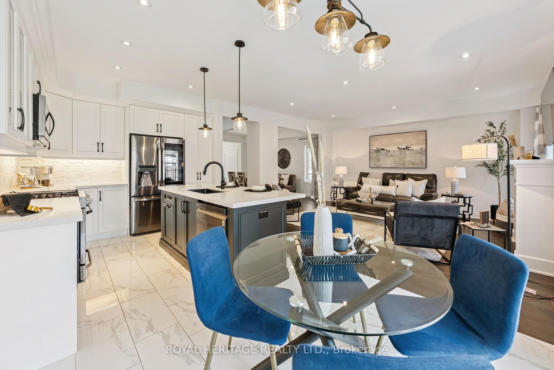 Photo 18 of 49 St Augustine Drive, Whitby, Brooklin — HOMEH