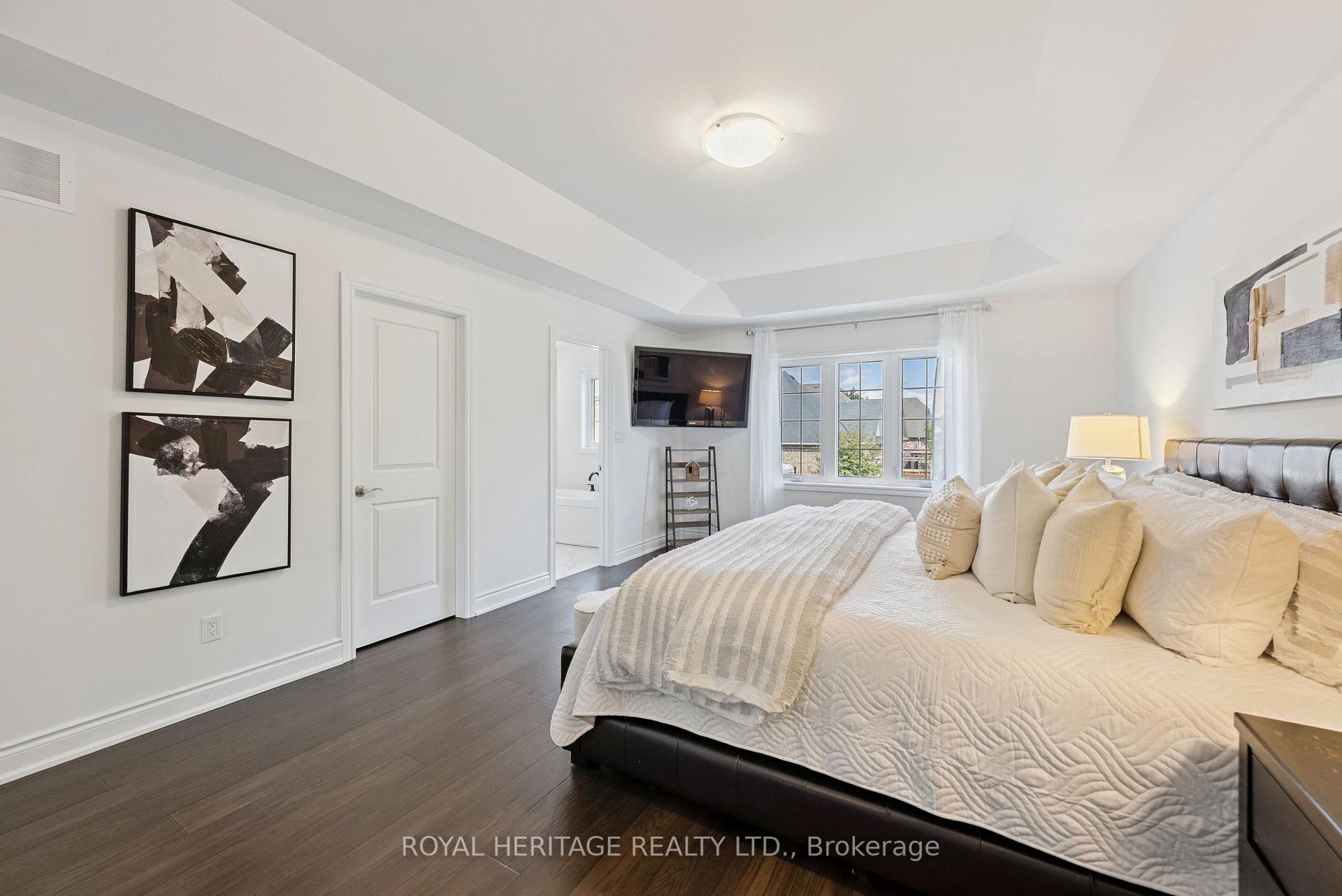 Photo 25 of 49 St Augustine Drive, Whitby, Brooklin — HOMEH