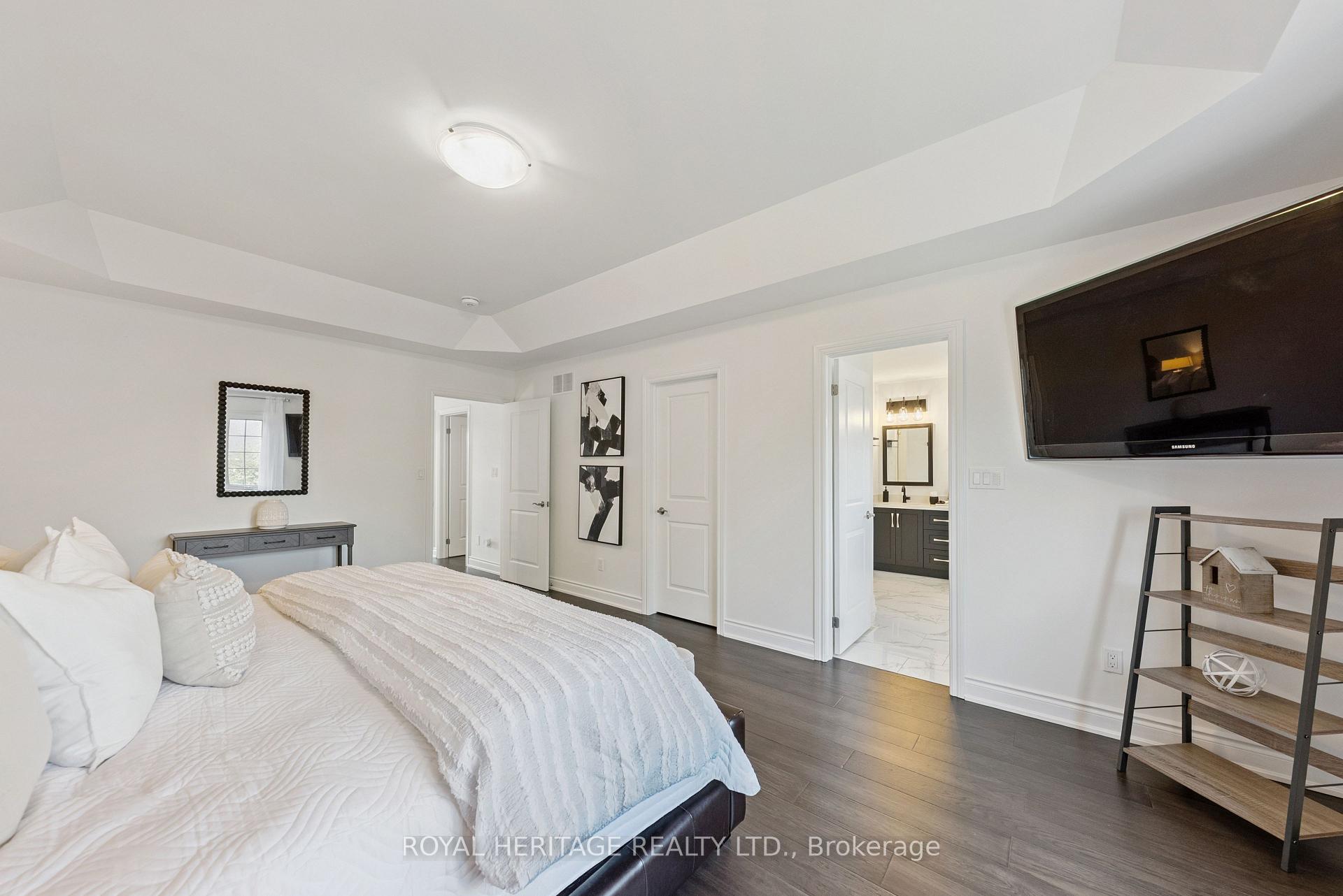 Photo 26 of 49 St Augustine Drive, Whitby, Brooklin — HOMEH
