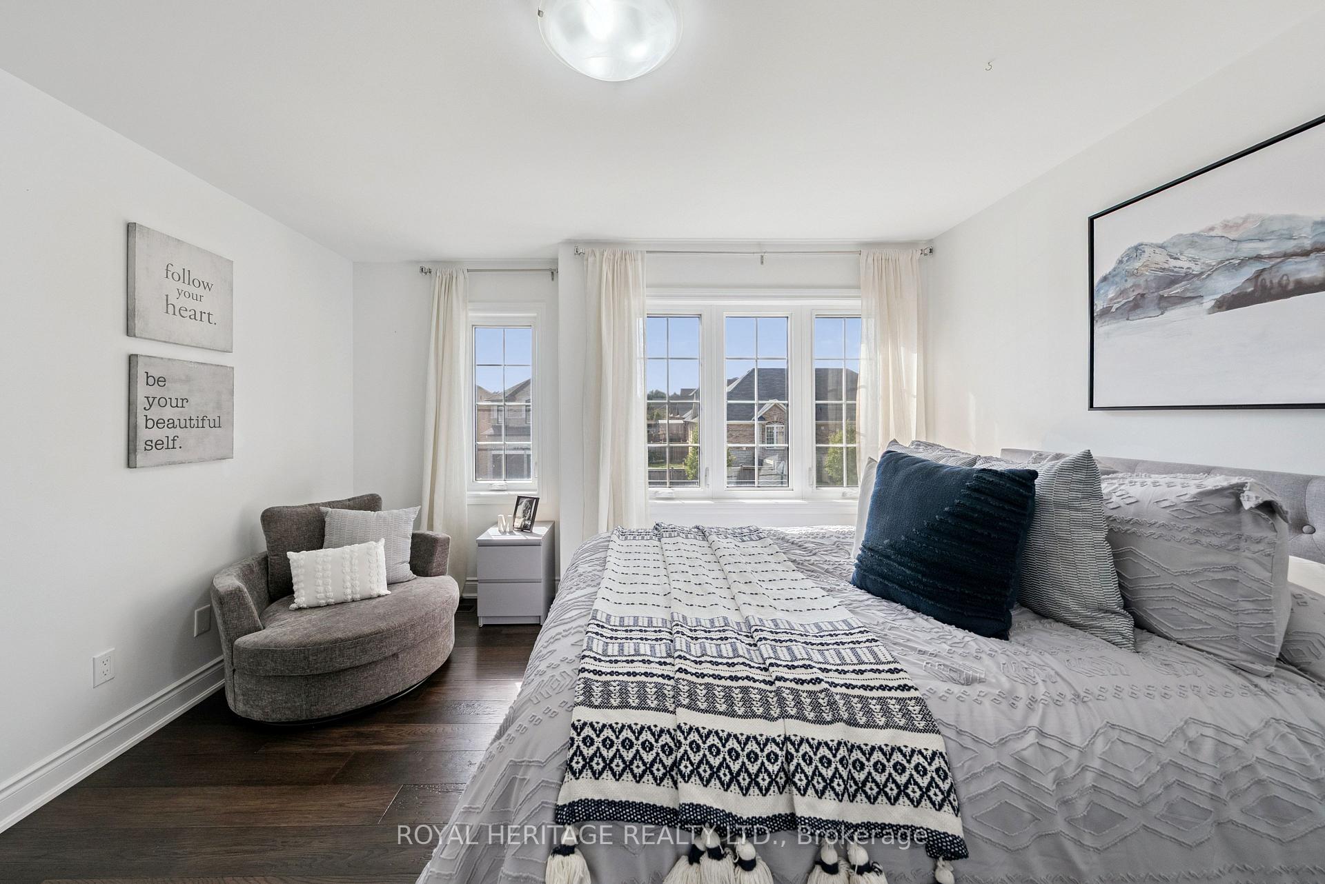 Photo 31 of 49 St Augustine Drive, Whitby, Brooklin — HOMEH