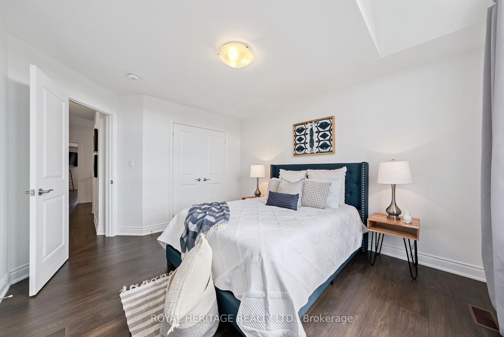 Photo 35 of 49 St Augustine Drive, Whitby, Brooklin — HOMEH