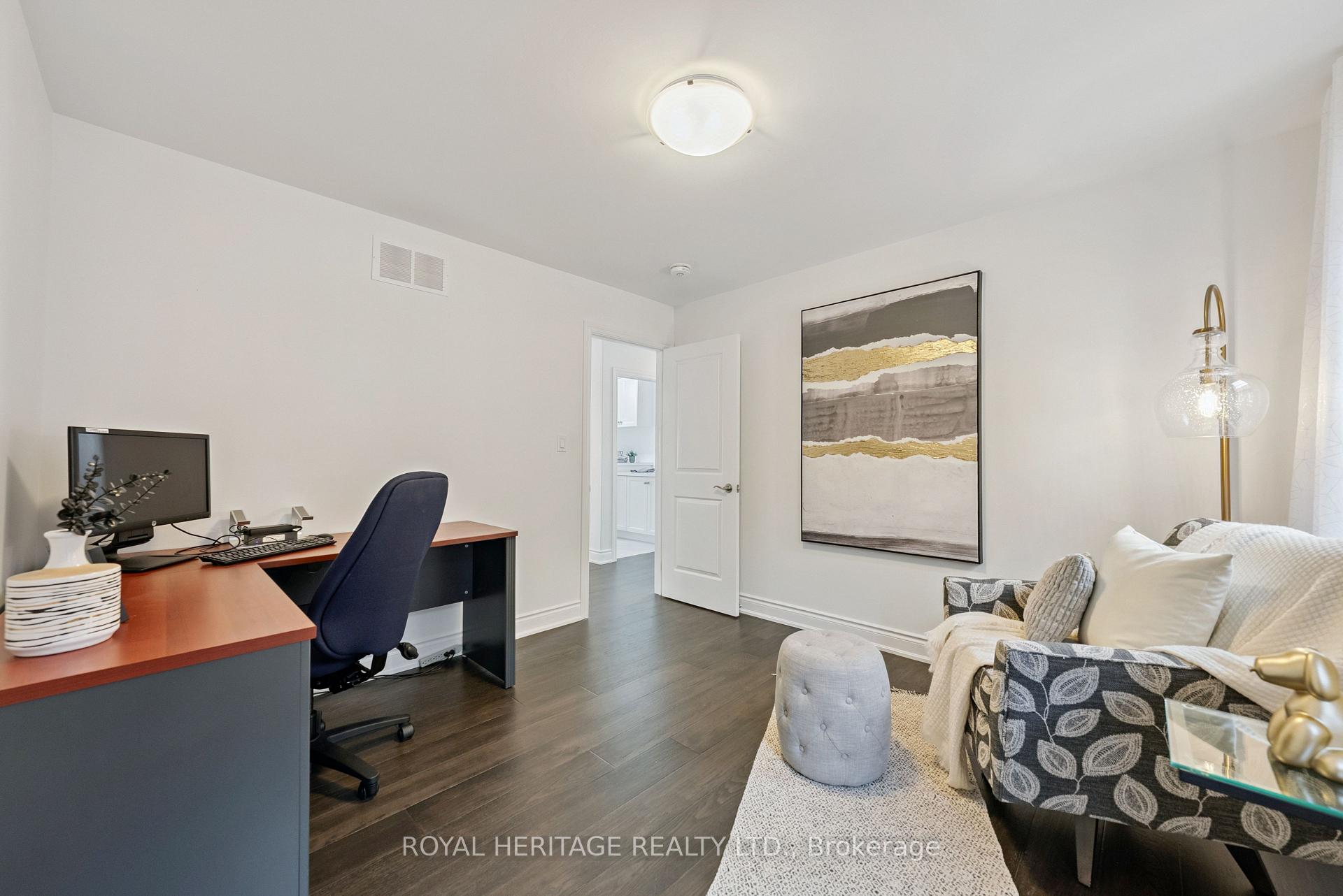 Photo 37 of 49 St Augustine Drive, Whitby, Brooklin — HOMEH