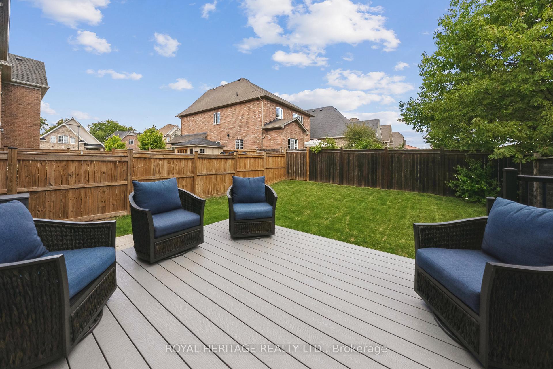 Photo 44 of 49 St Augustine Drive, Whitby, Brooklin — HOMEH