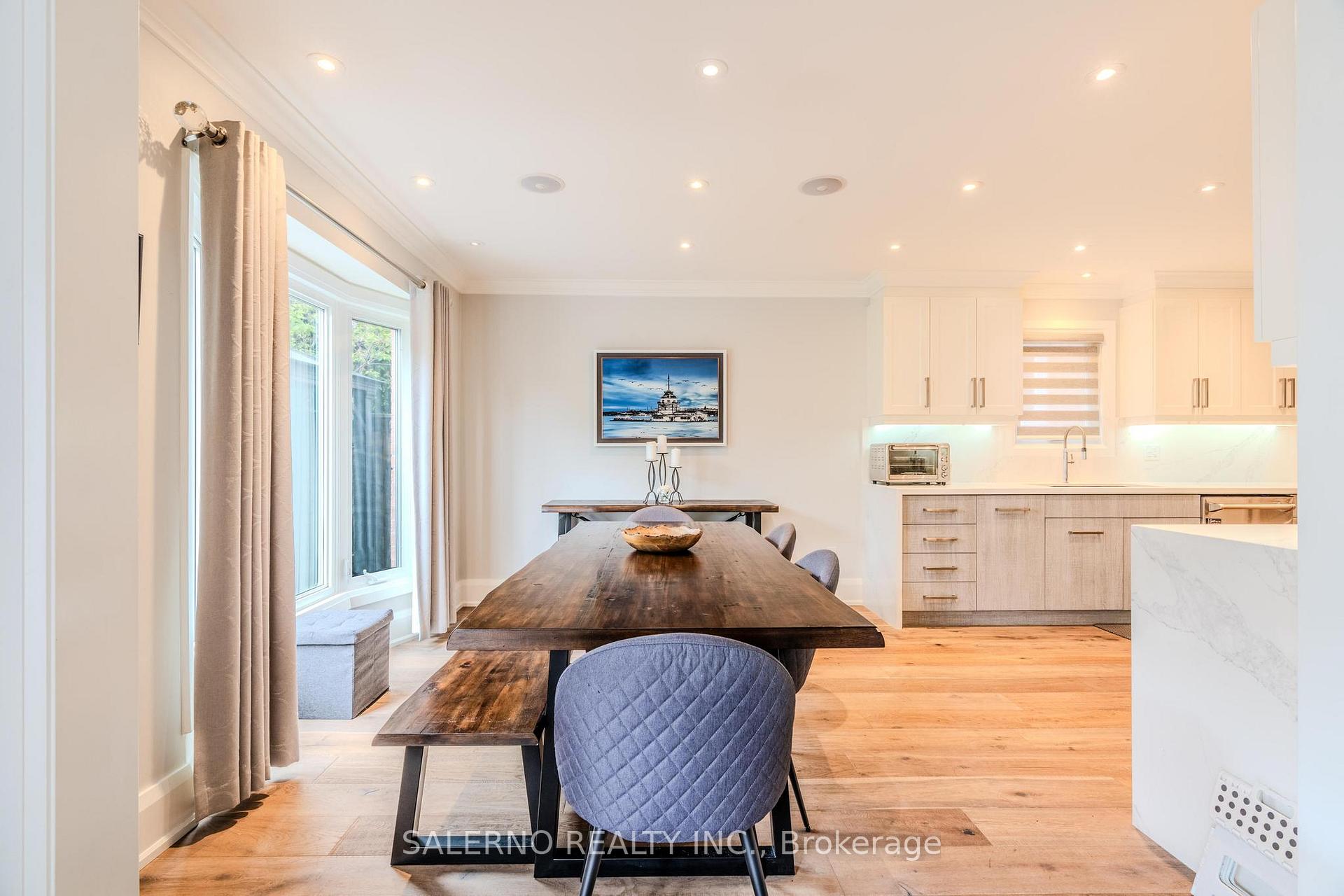 Photo 14 of 112 Oliver Lane, Vaughan, Maple — HOMEH