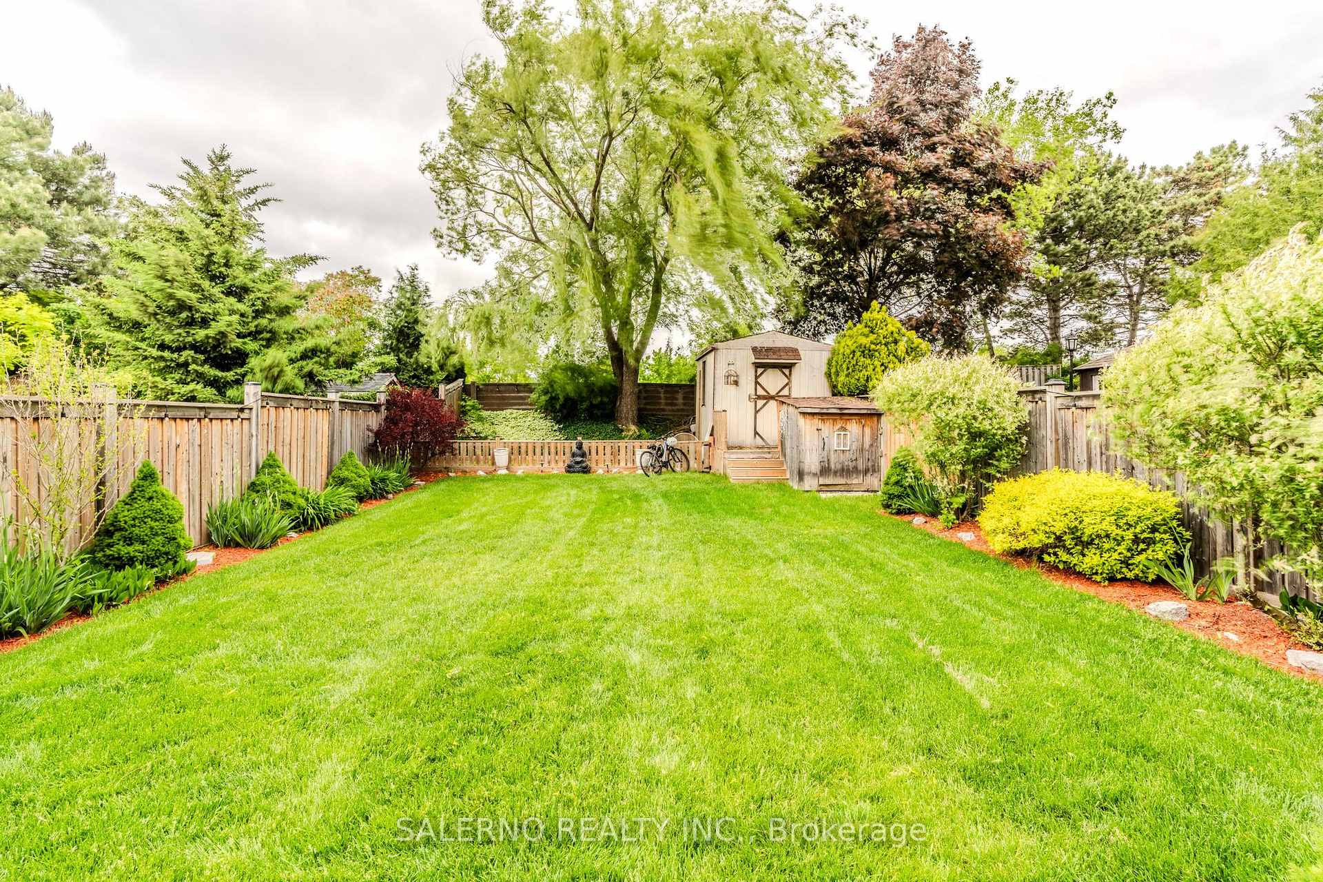 Photo 40 of 112 Oliver Lane, Vaughan, Maple — HOMEH