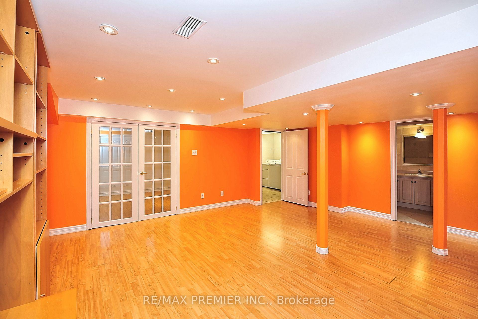 Photo 16 of 85 Kirkbride Crescent, Vaughan, Maple — HOMEH