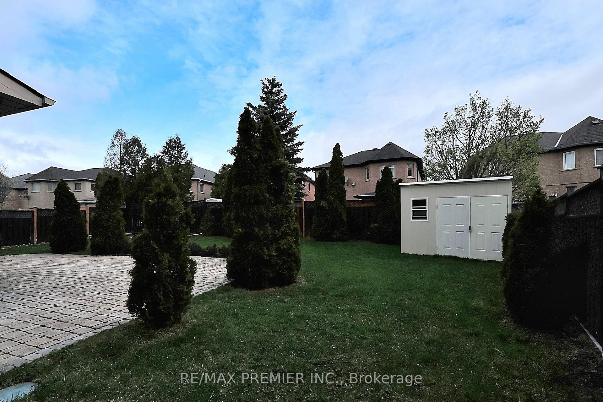 Photo 22 of 85 Kirkbride Crescent, Vaughan, Maple — HOMEH