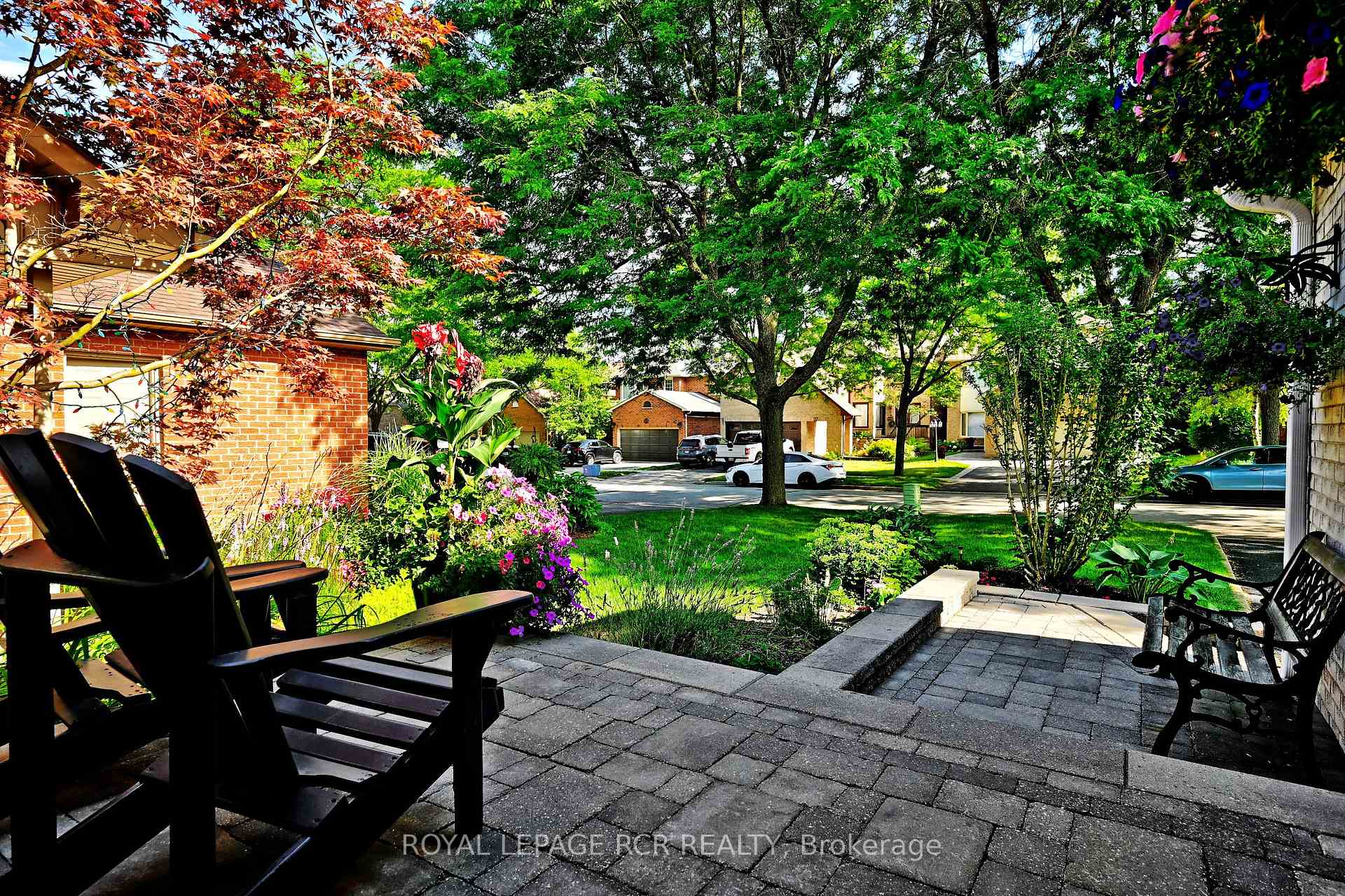 Photo 2 of 24 Murdock Avenue, Aurora, Aurora Heights — HOMEH