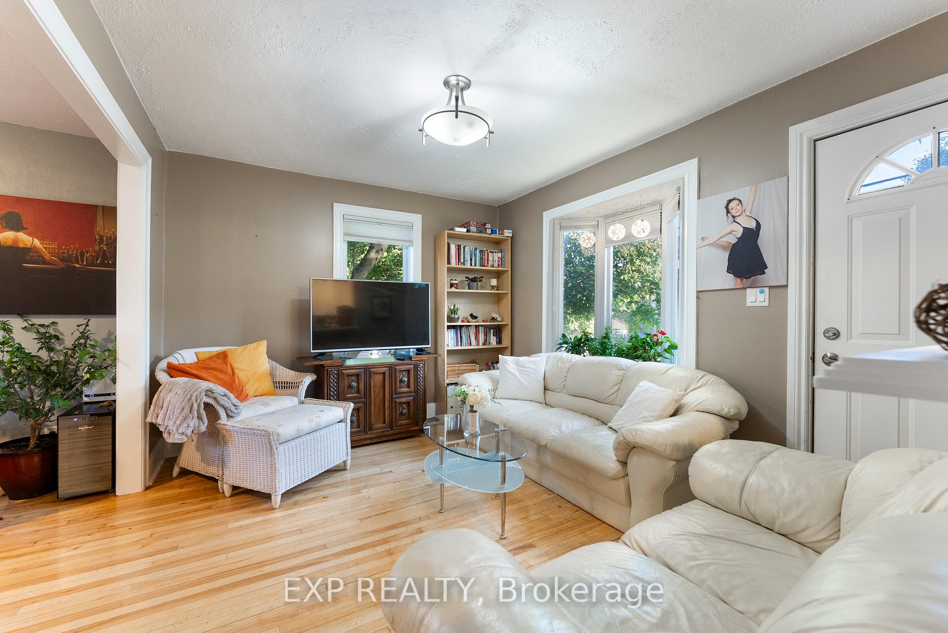 Photo 13 of 79 Purdy Street, Belleville, Belleville Ward — HOMEH