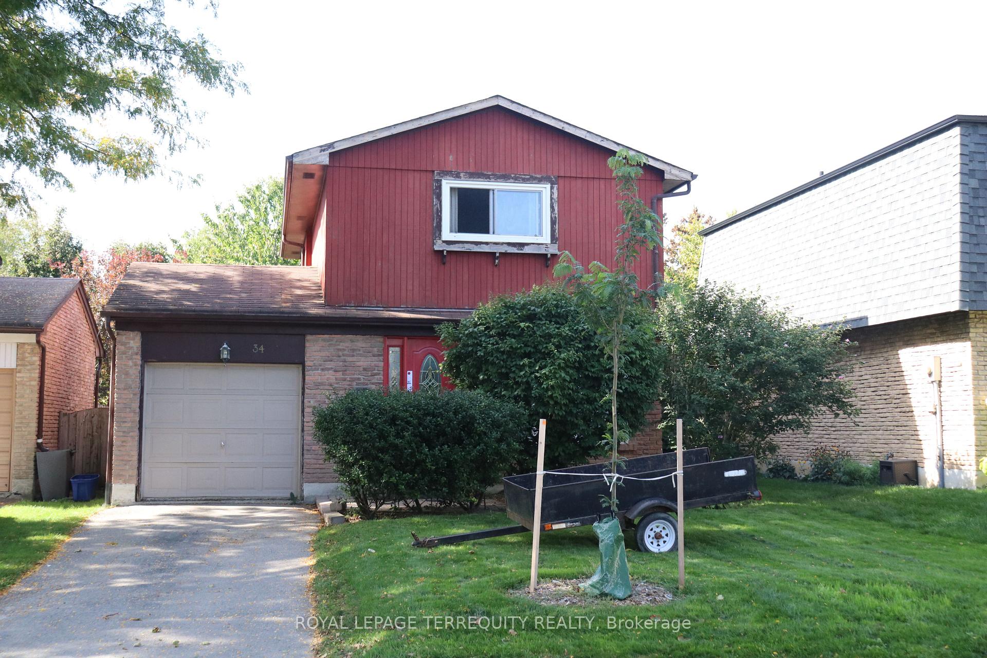 Photo 1 of 34 Ivanic Court, Whitby, Pringle Creek — HOMEH