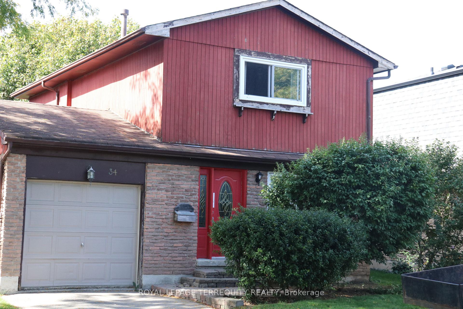 Photo 2 of 34 Ivanic Court, Whitby, Pringle Creek — HOMEH