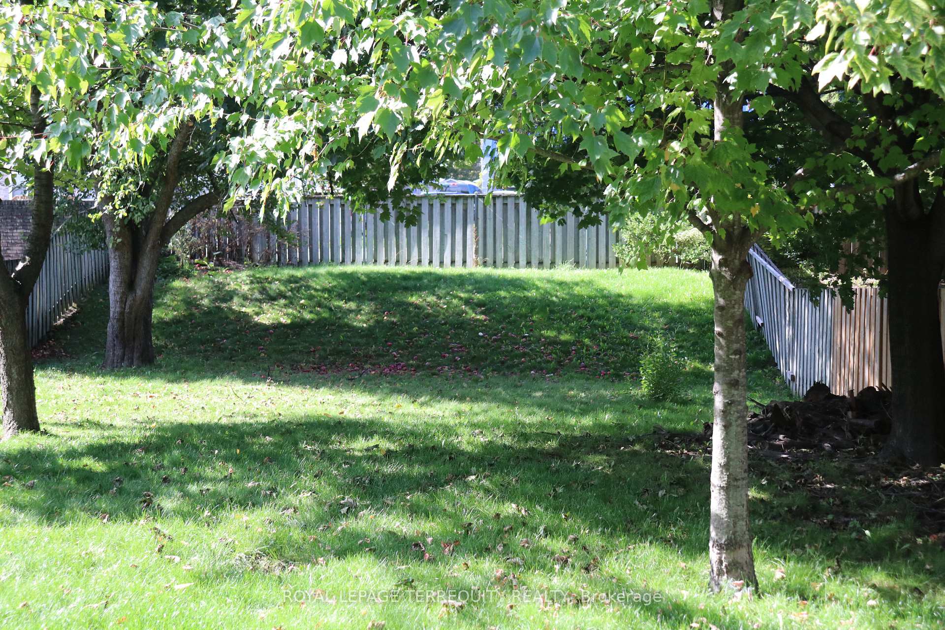 Photo 29 of 34 Ivanic Court, Whitby, Pringle Creek — HOMEH