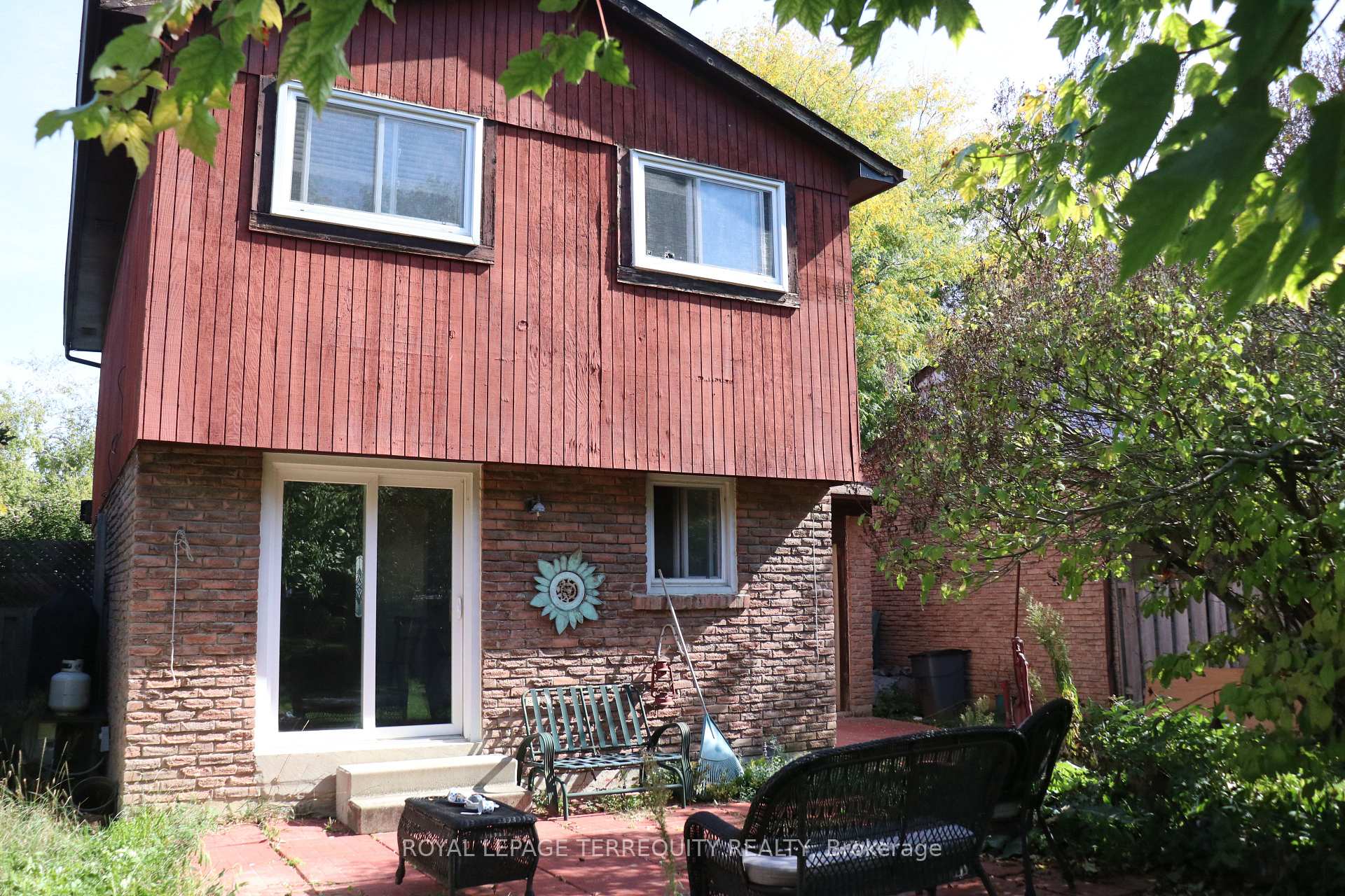 Photo 33 of 34 Ivanic Court, Whitby, Pringle Creek — HOMEH