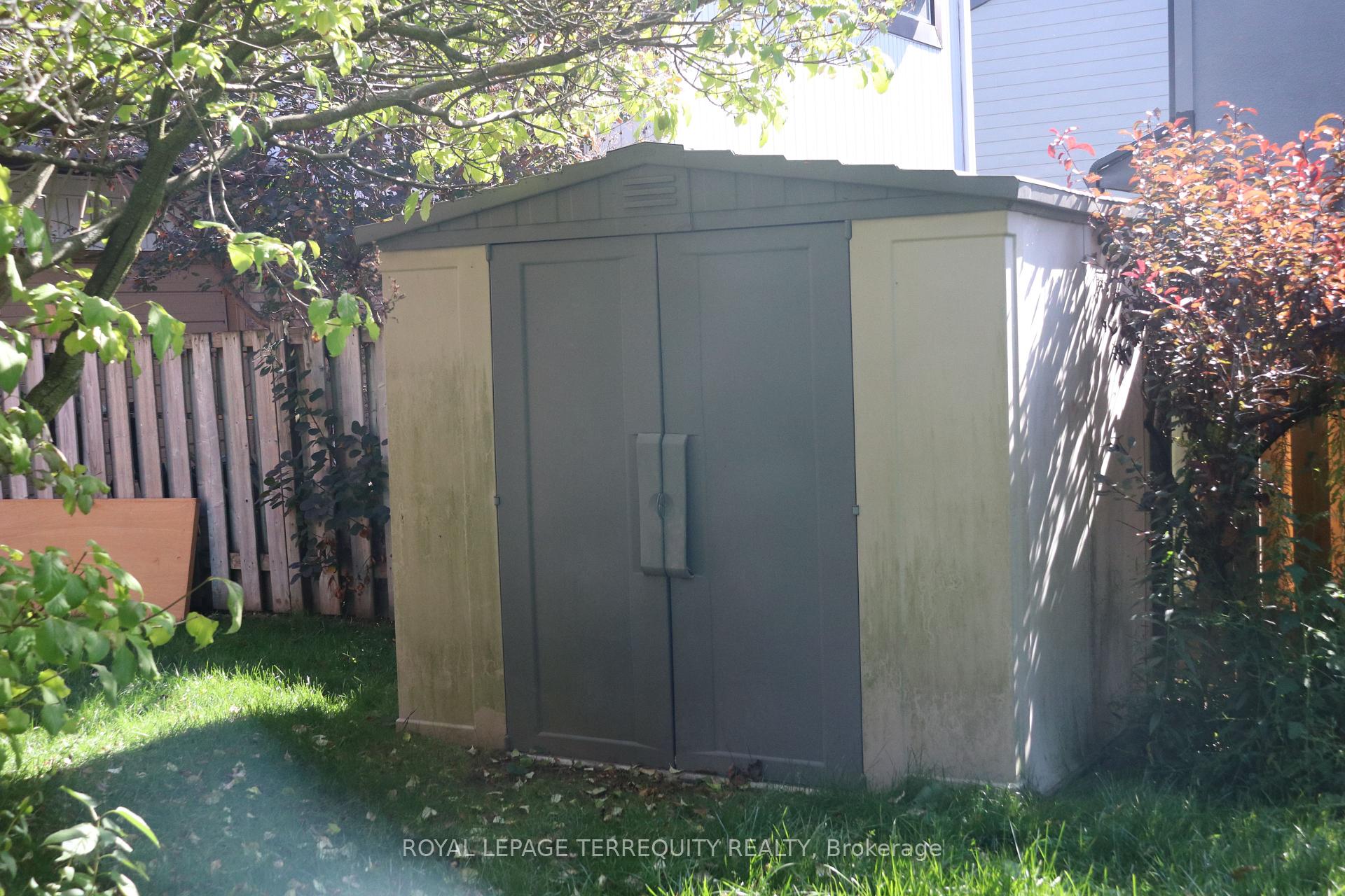 Photo 36 of 34 Ivanic Court, Whitby, Pringle Creek — HOMEH