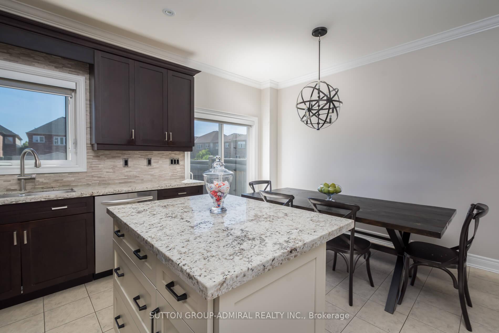 Photo 14 of 227 Canada Drive, Vaughan, Vellore Village — HOMEH