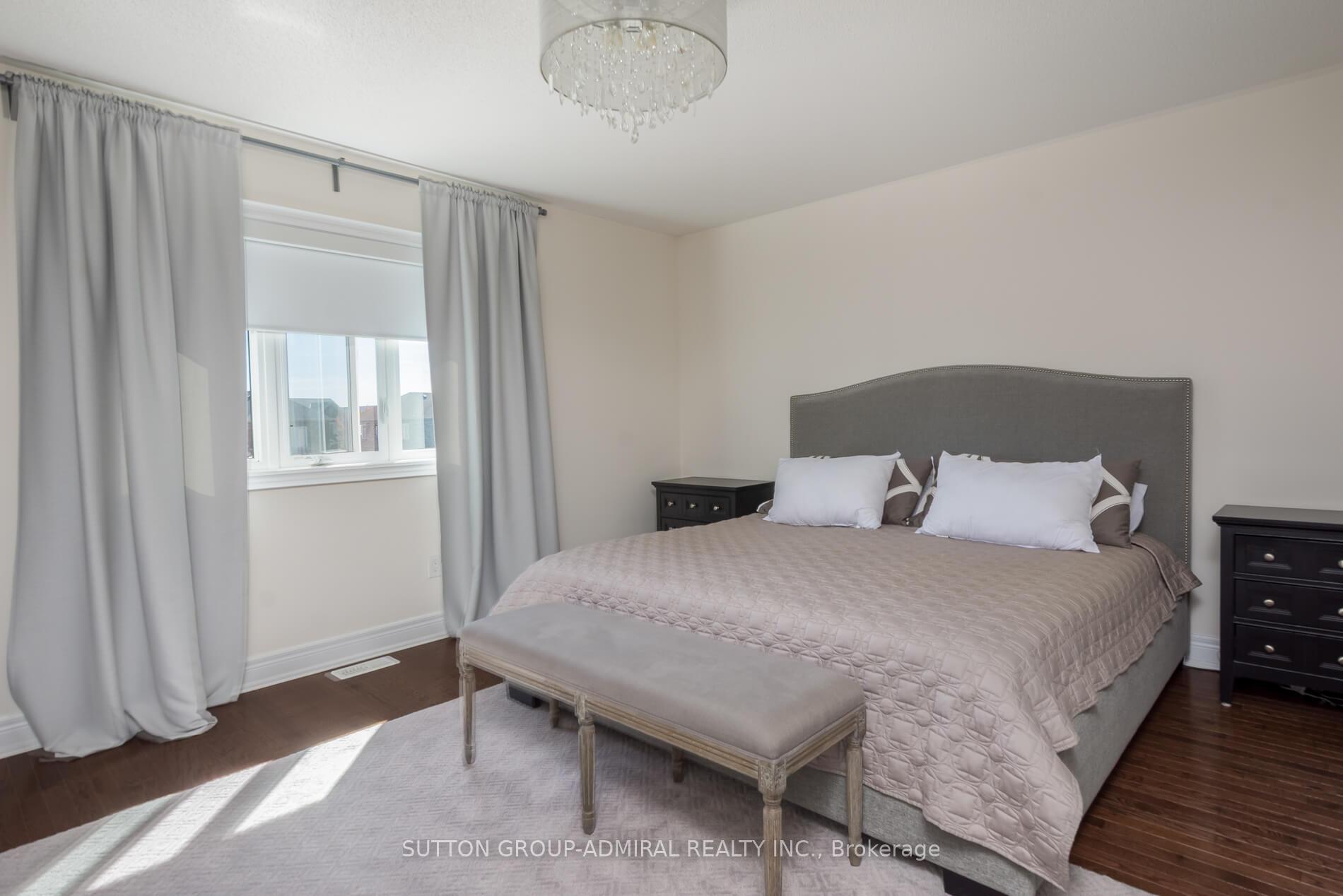 Photo 16 of 227 Canada Drive, Vaughan, Vellore Village — HOMEH