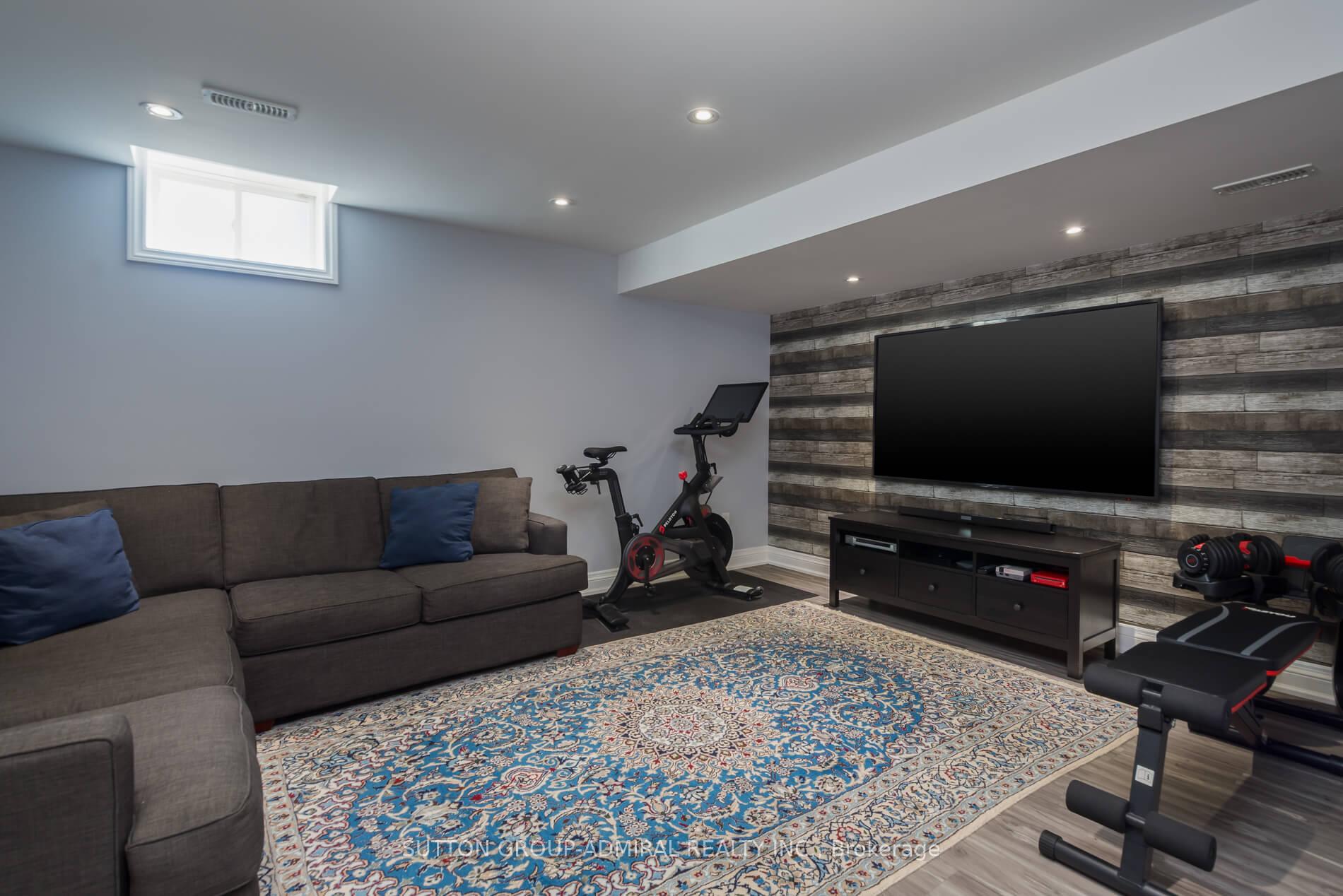 Photo 26 of 227 Canada Drive, Vaughan, Vellore Village — HOMEH