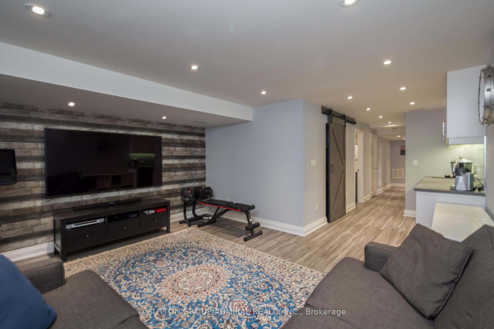 Photo 27 of 227 Canada Drive, Vaughan, Vellore Village — HOMEH
