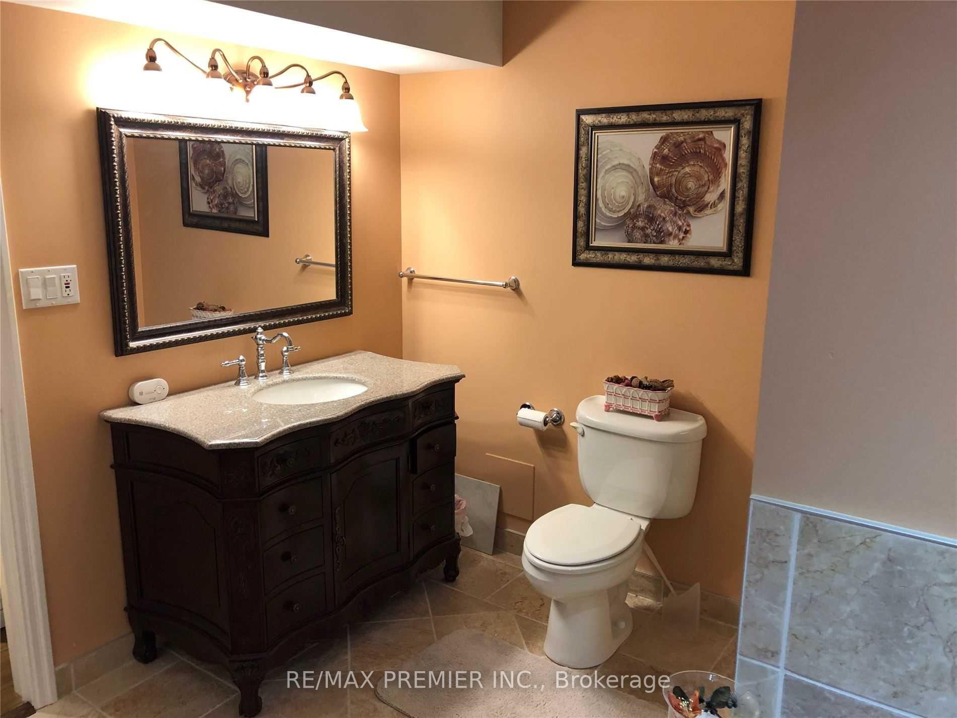 Photo 9 of Unit Lower, 51 Coronation Street, Vaughan, West Woodbridge — HOMEH
