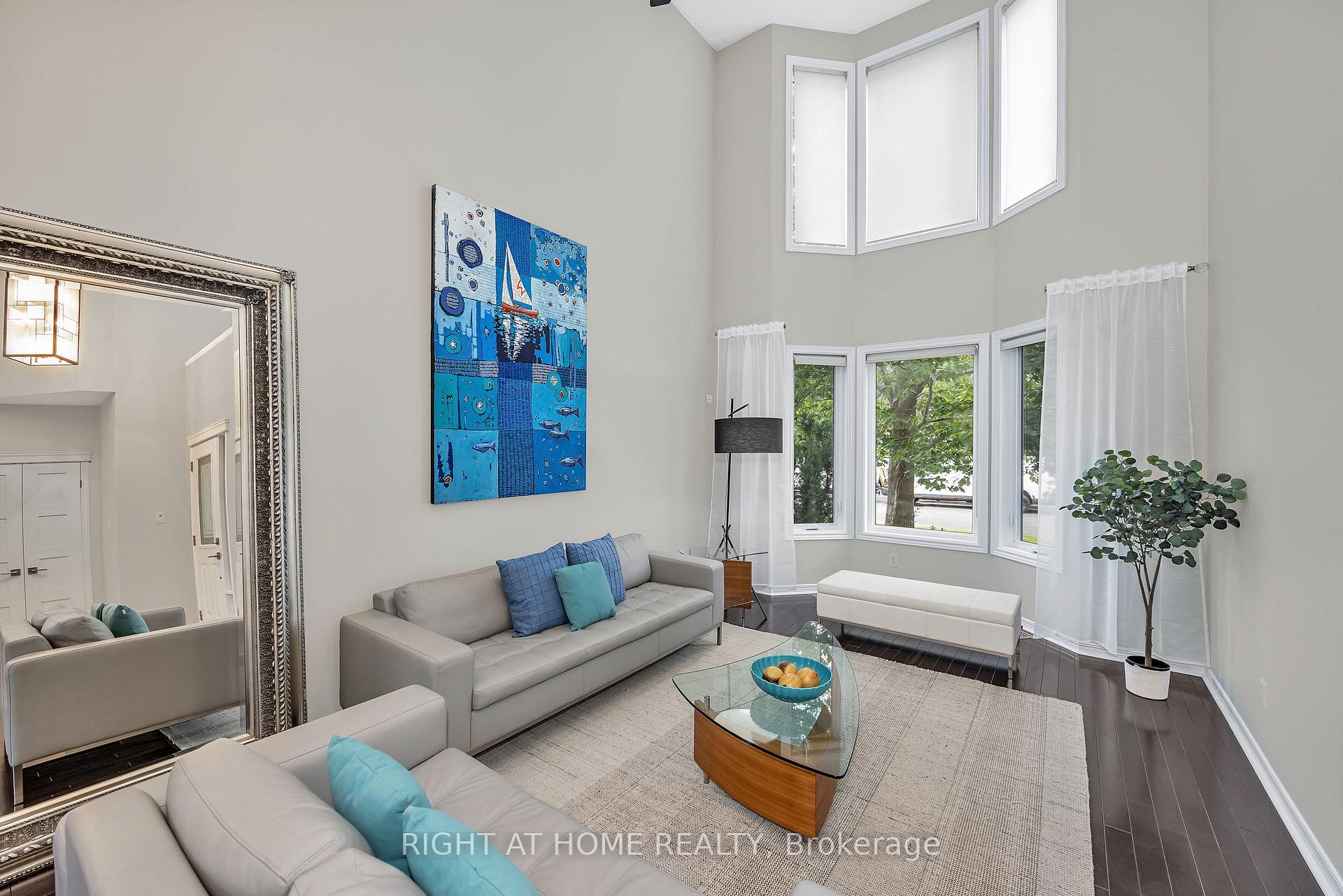Photo 6 of 3727 Mountain Meadows Crescent, Ottawa, Riverside South/Gloucester Glen — HOMEH