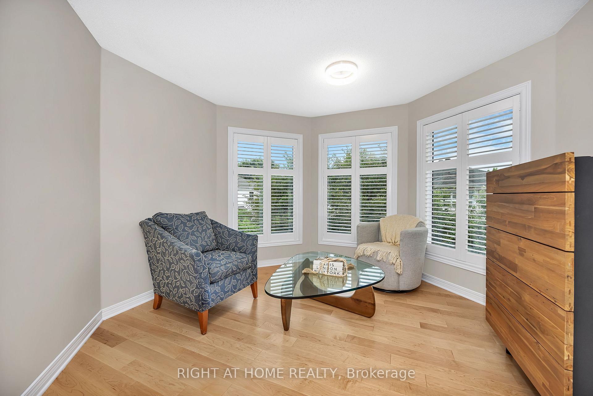 Photo 20 of 3727 Mountain Meadows Crescent, Ottawa, Riverside South/Gloucester Glen — HOMEH