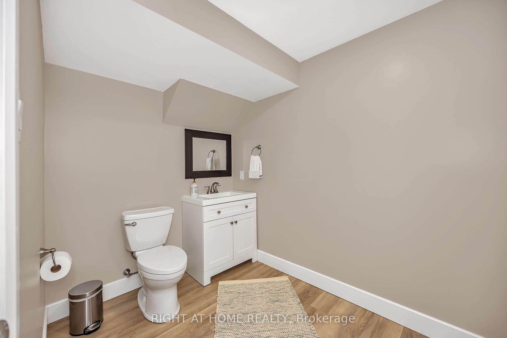 Photo 43 of 3727 Mountain Meadows Crescent, Ottawa, Riverside South/Gloucester Glen — HOMEH