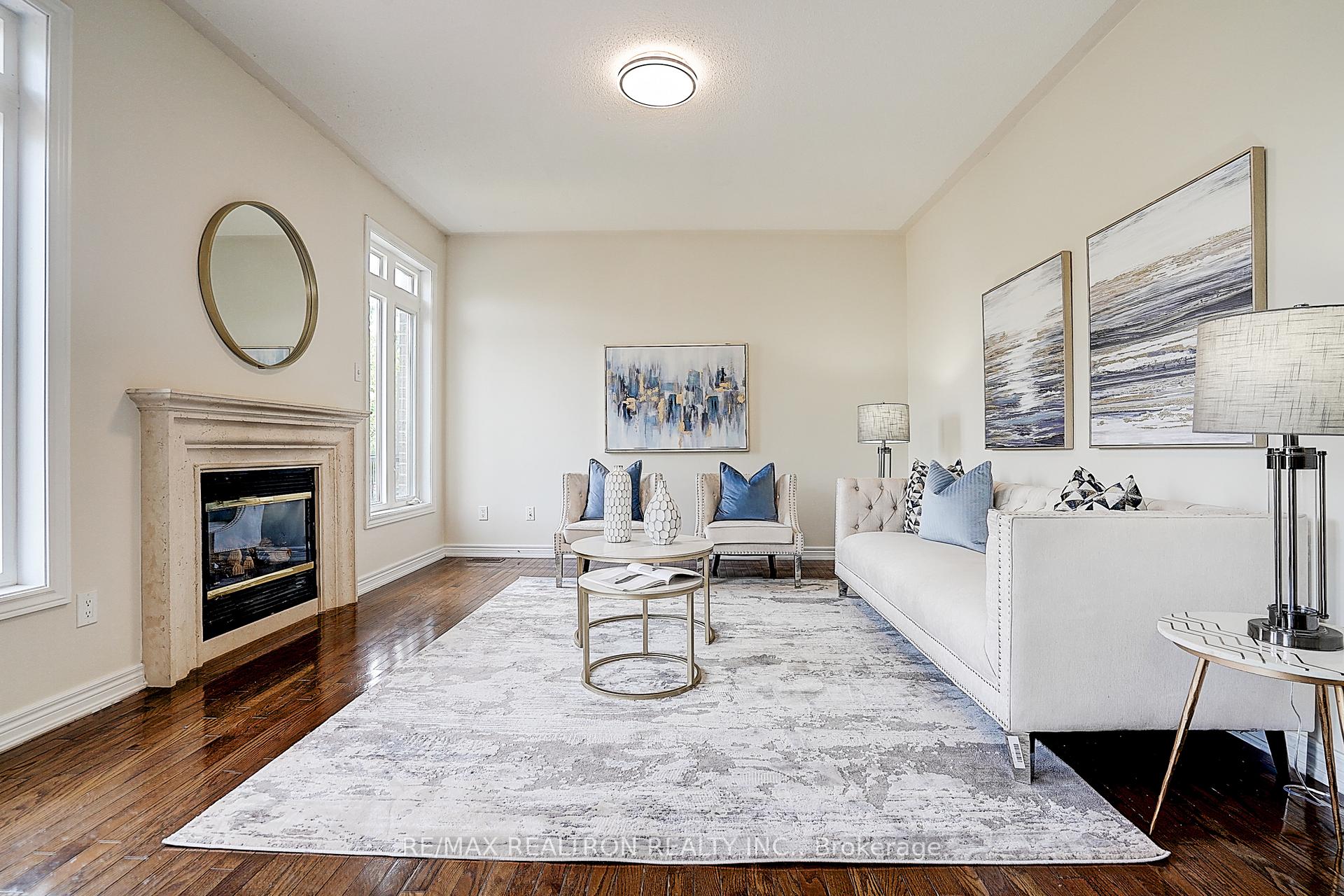 Photo 12 of 346 Autumn Hill Boulevard, Vaughan, Patterson — HOMEH