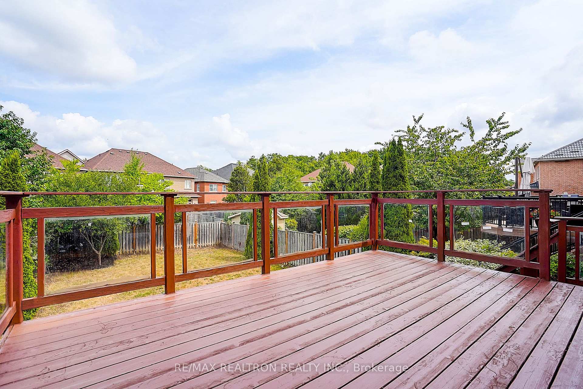 Photo 23 of 346 Autumn Hill Boulevard, Vaughan, Patterson — HOMEH