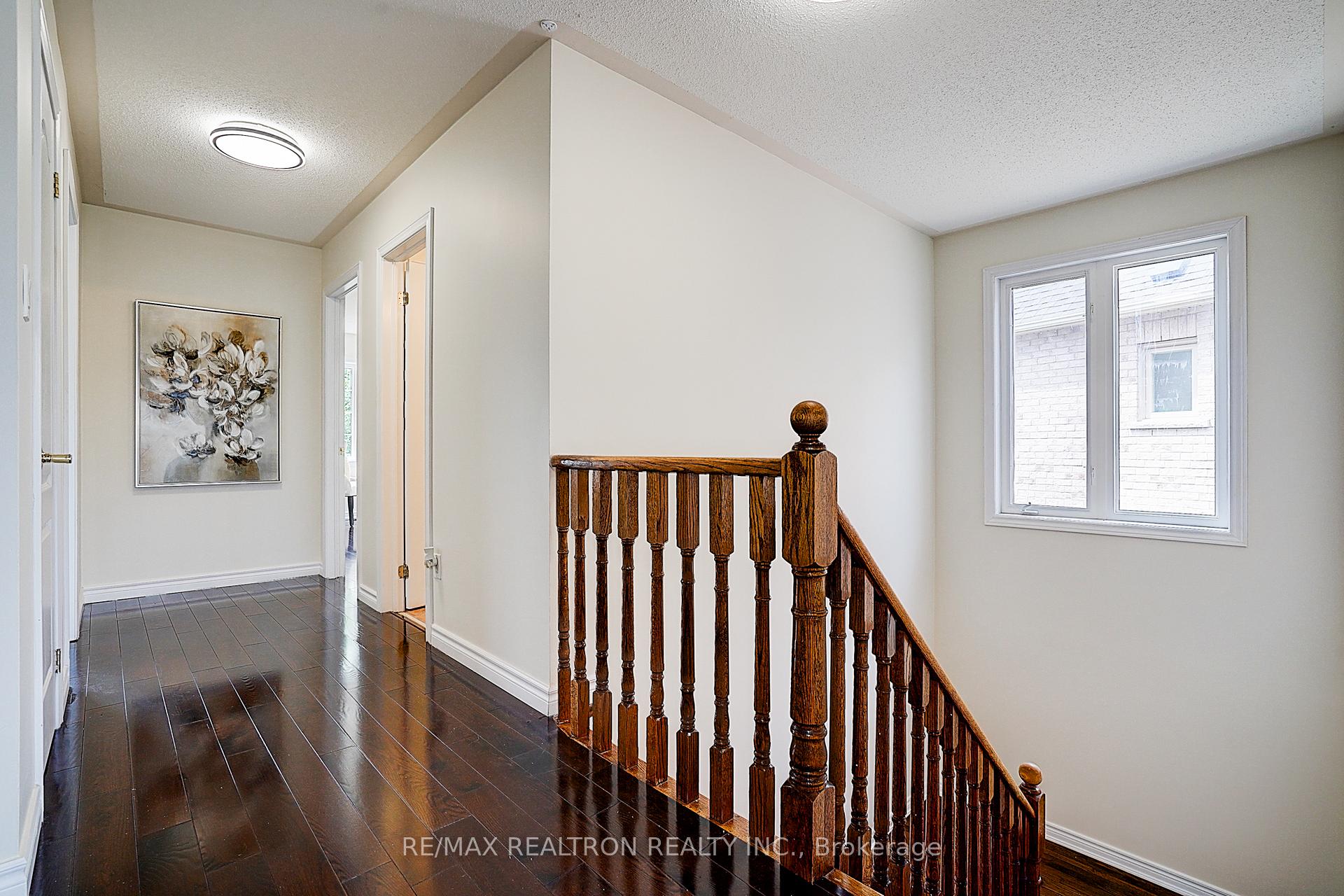 Photo 24 of 346 Autumn Hill Boulevard, Vaughan, Patterson — HOMEH