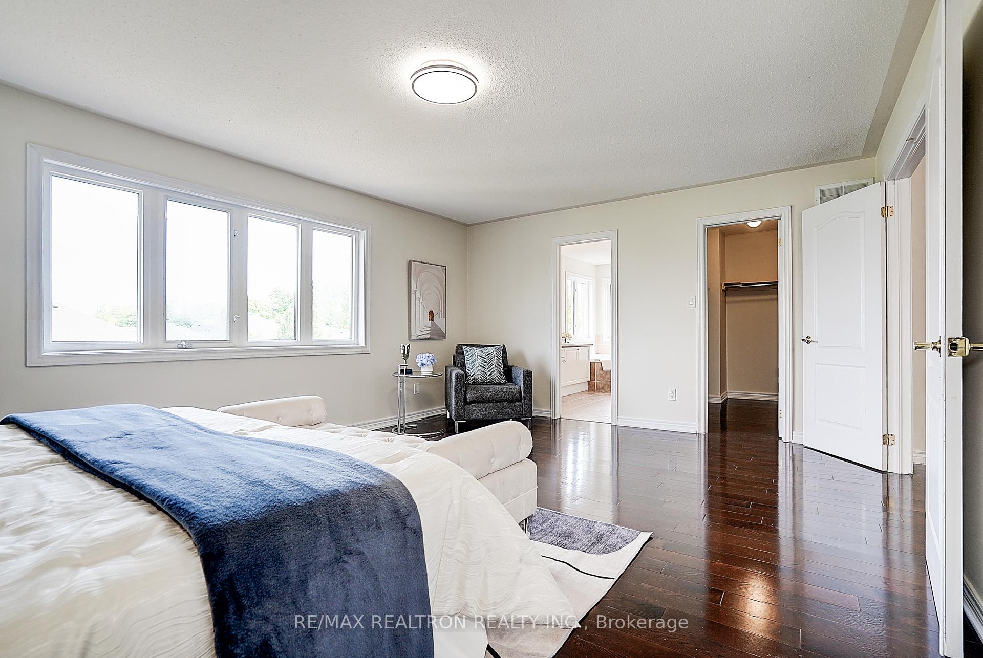 Photo 27 of 346 Autumn Hill Boulevard, Vaughan, Patterson — HOMEH