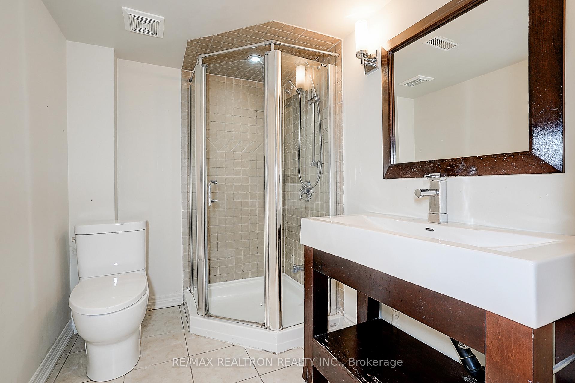Photo 45 of 346 Autumn Hill Boulevard, Vaughan, Patterson — HOMEH