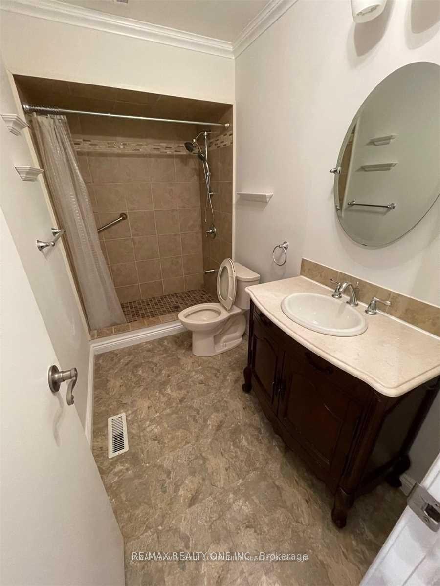 Photo 15 of 47 Guthrie Crescent, Whitby, Lynde Creek — HOMEH