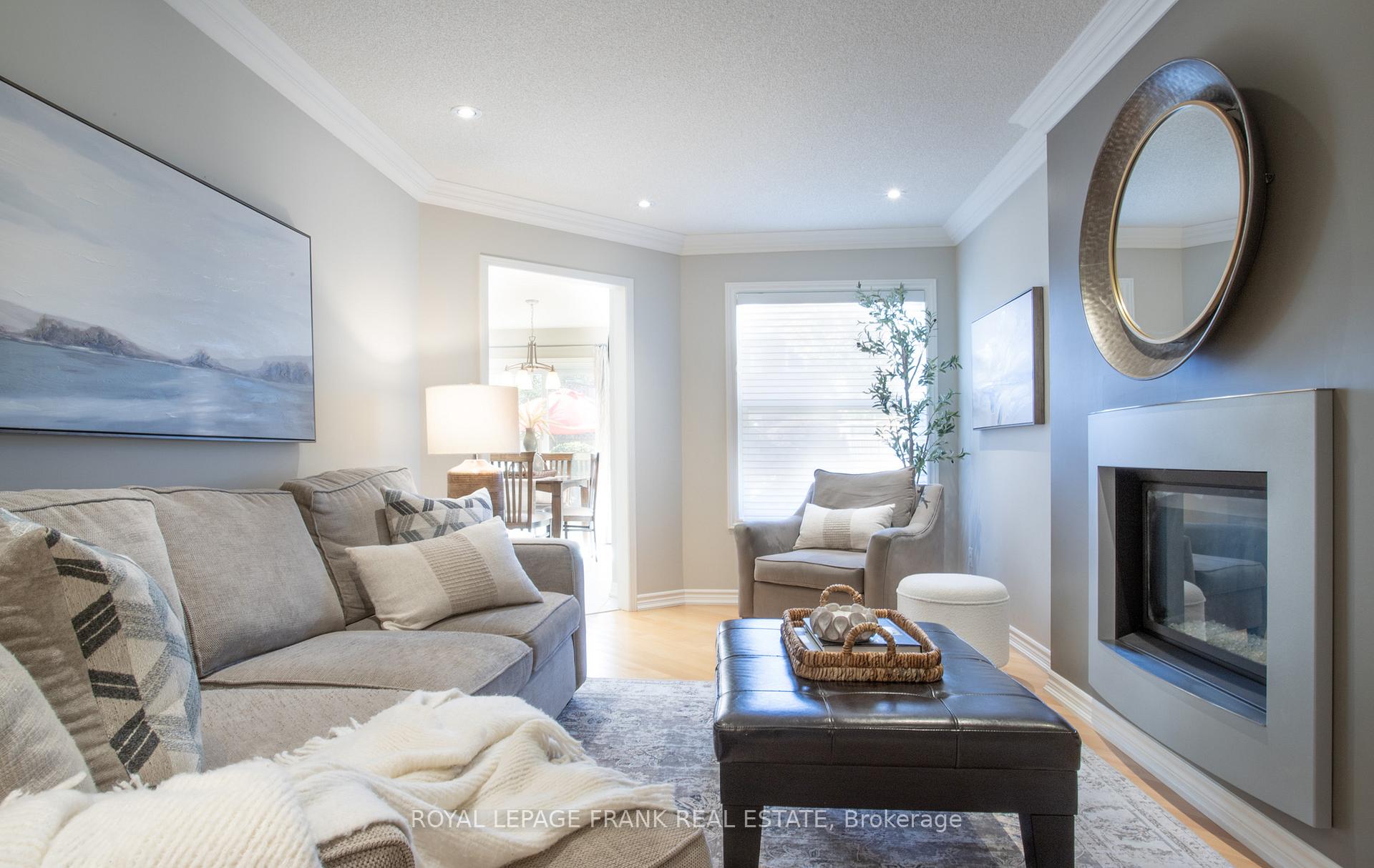 Photo 19 of 39 Winterberry Drive, Whitby, Rolling Acres — HOMEH