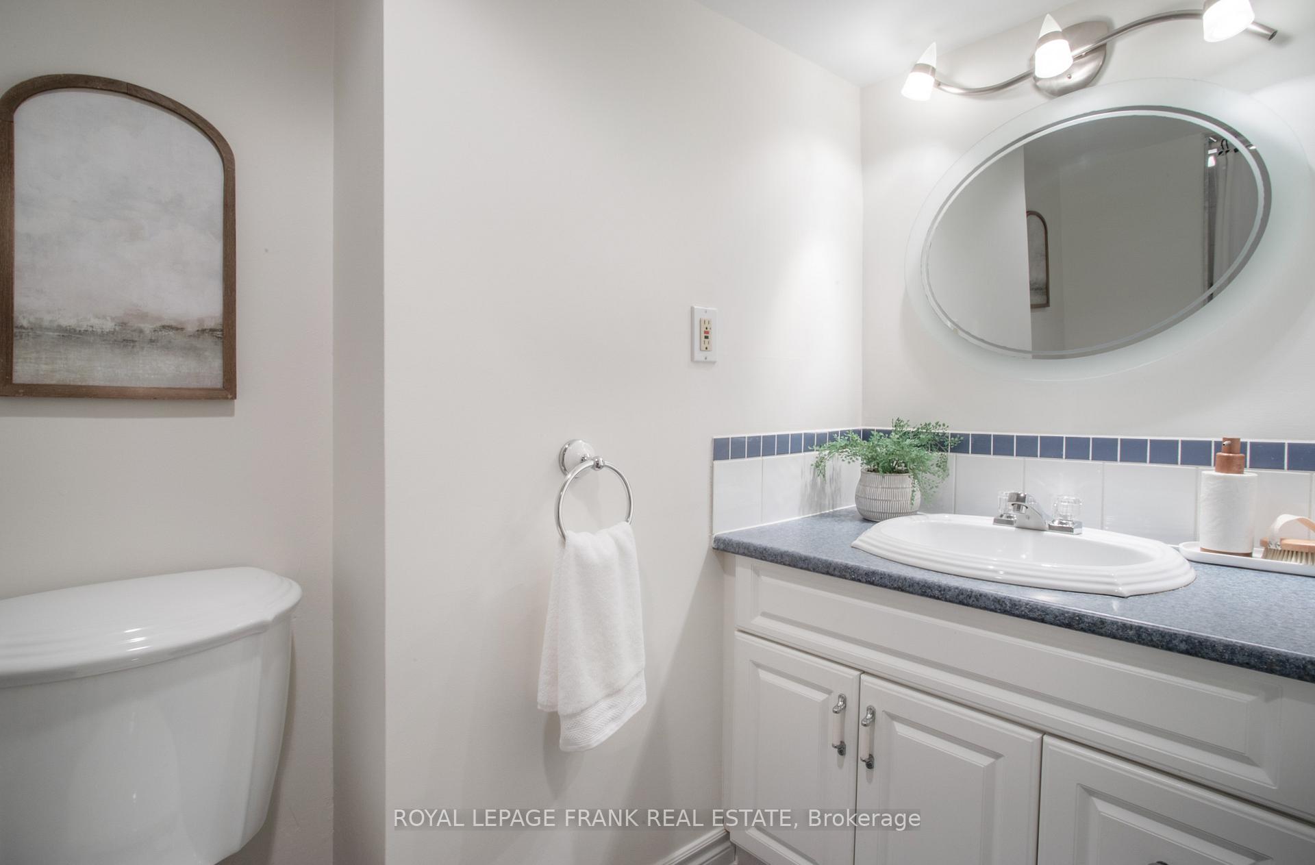Photo 41 of 39 Winterberry Drive, Whitby, Rolling Acres — HOMEH