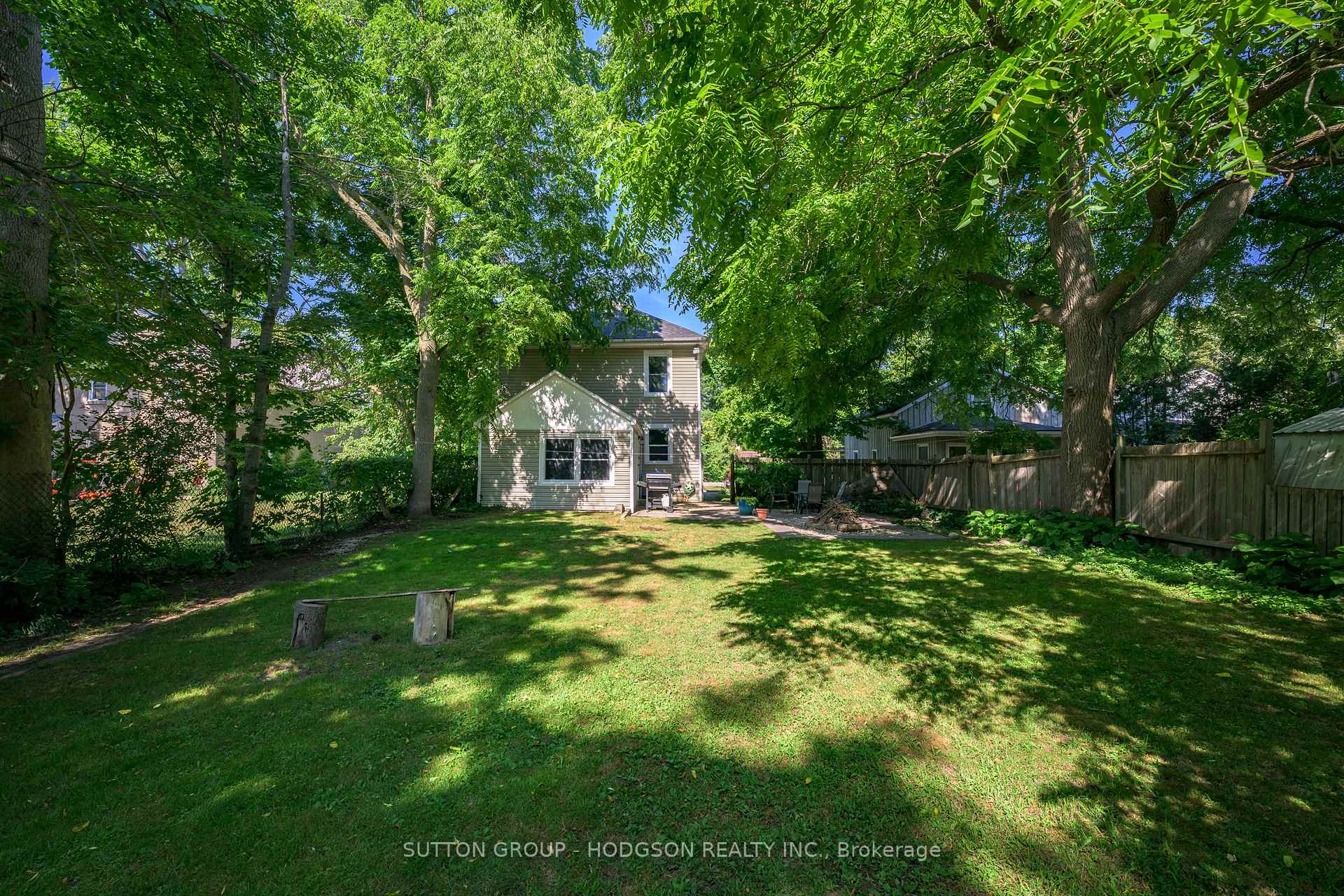 Photo 9 of 4 Louisa Street, Bluewater, Bayfield — HOMEH