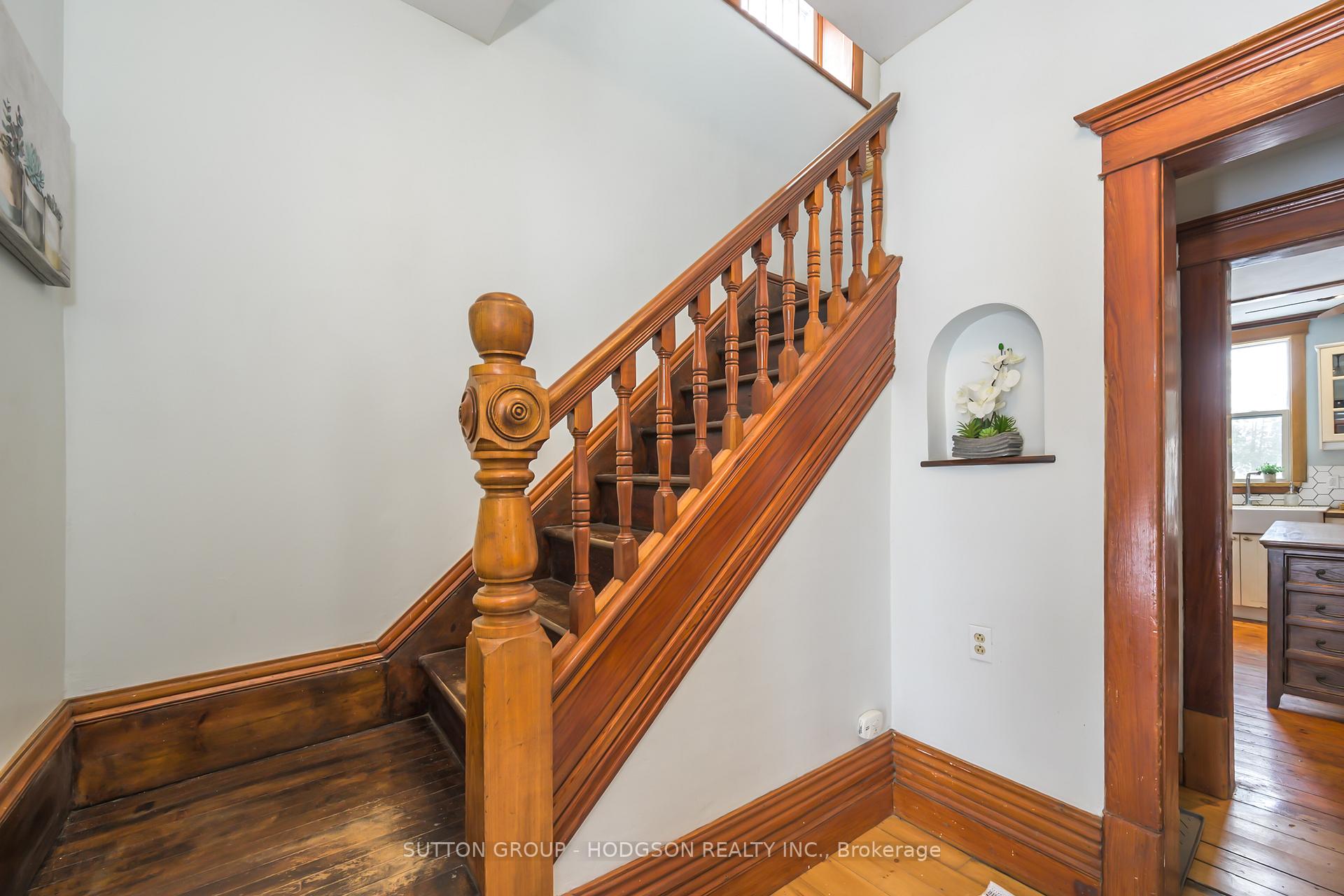 Photo 16 of 4 Louisa Street, Bluewater, Bayfield — HOMEH
