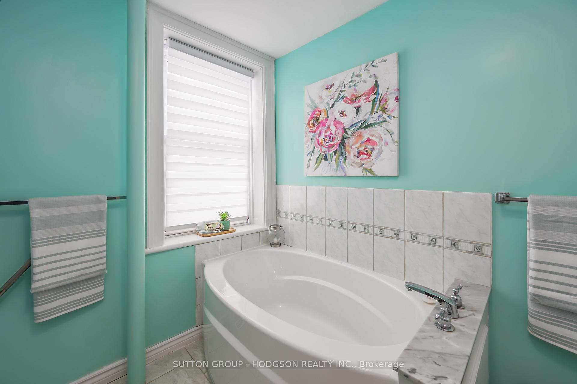 Photo 34 of 4 Louisa Street, Bluewater, Bayfield — HOMEH