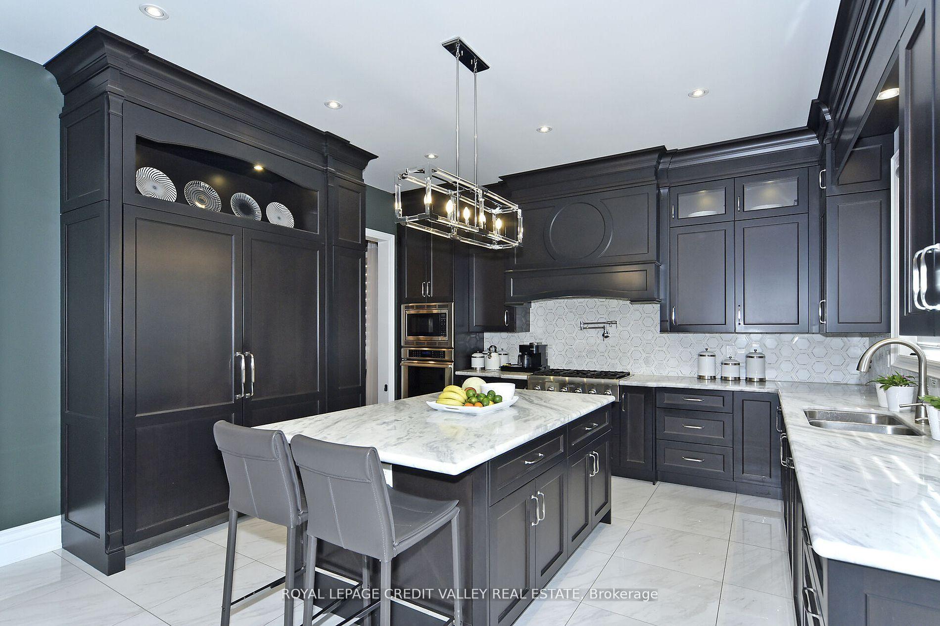 Photo 13 of 47 Nave Street, Vaughan, Kleinburg — HOMEH
