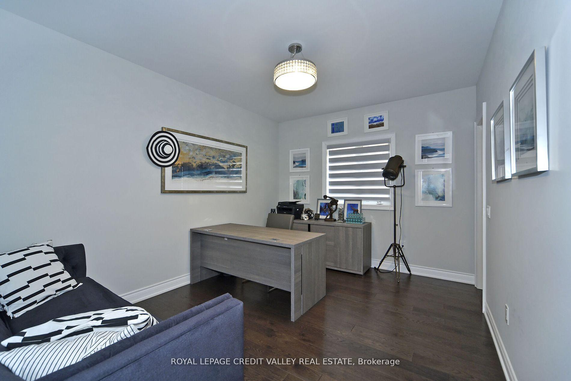 Photo 24 of 47 Nave Street, Vaughan, Kleinburg — HOMEH