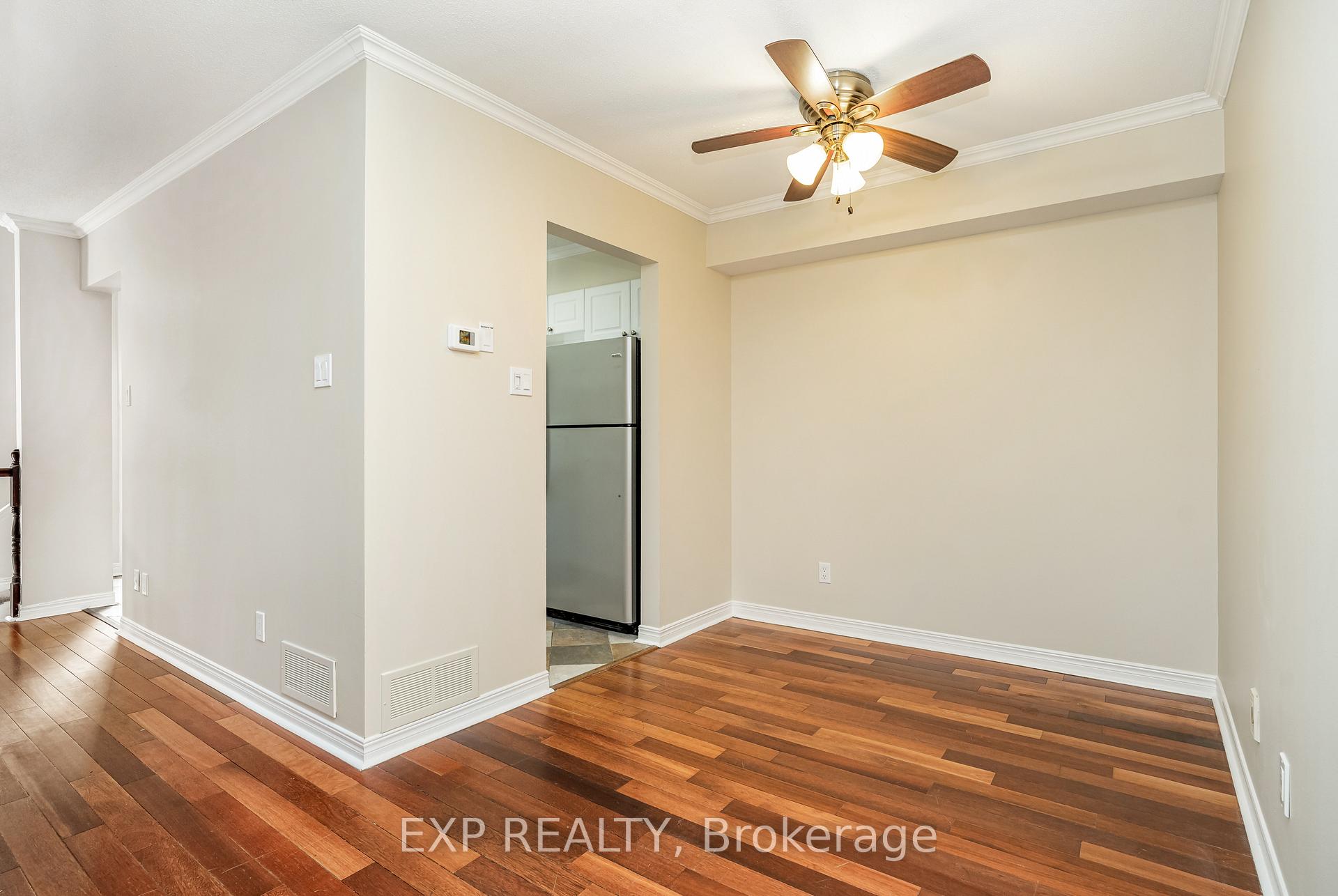 Photo 5 of 114 Corsica Private, Ottawa, Riverview Park — HOMEH
