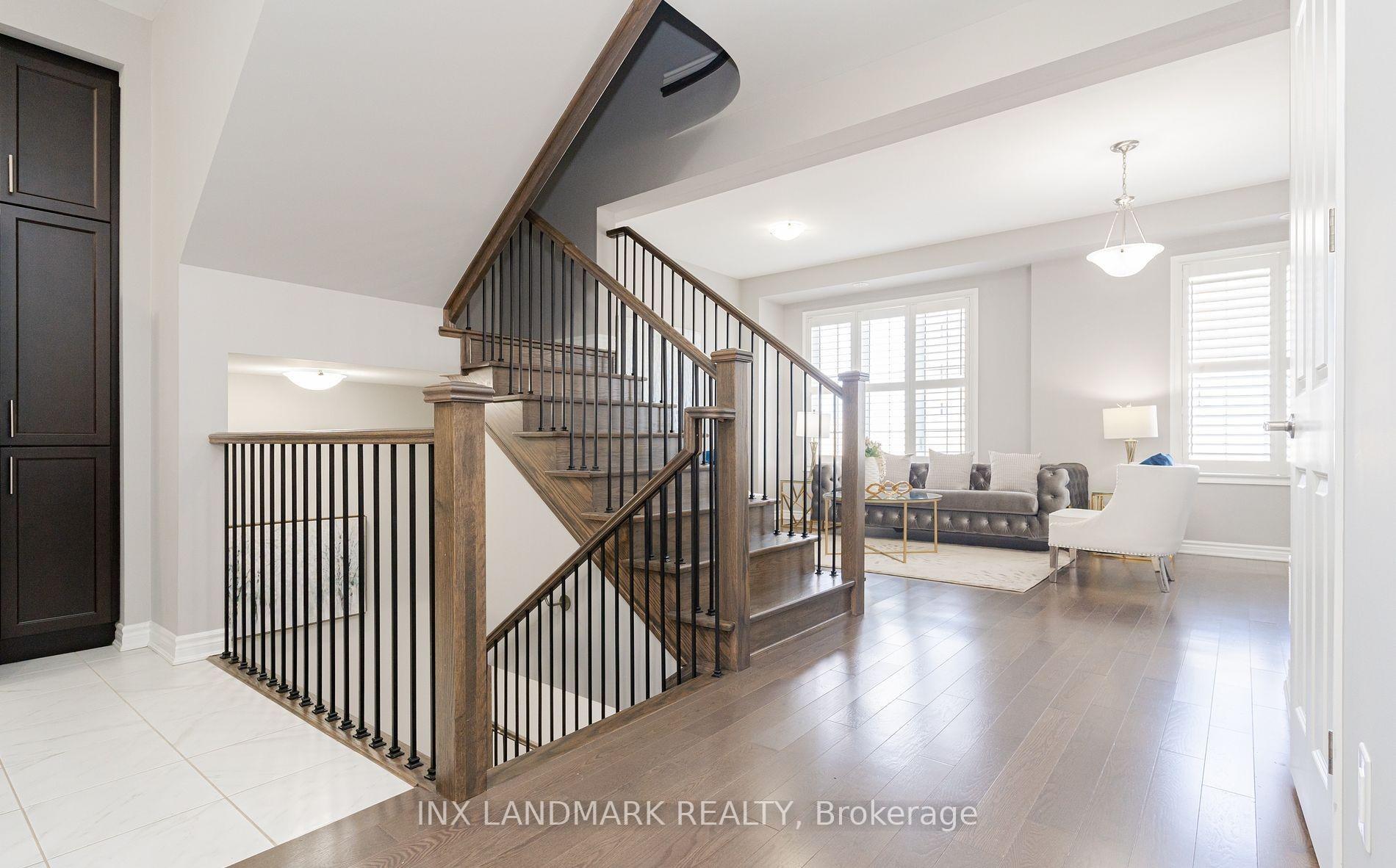 Photo 4 of 38 Fiesta Way, Whitby, Rural Whitby — HOMEH