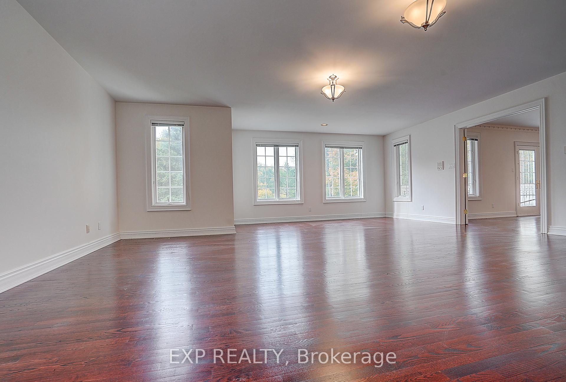 Photo 18 of 77 Silver Fox Place, Vaughan, Rural Vaughan — HOMEH